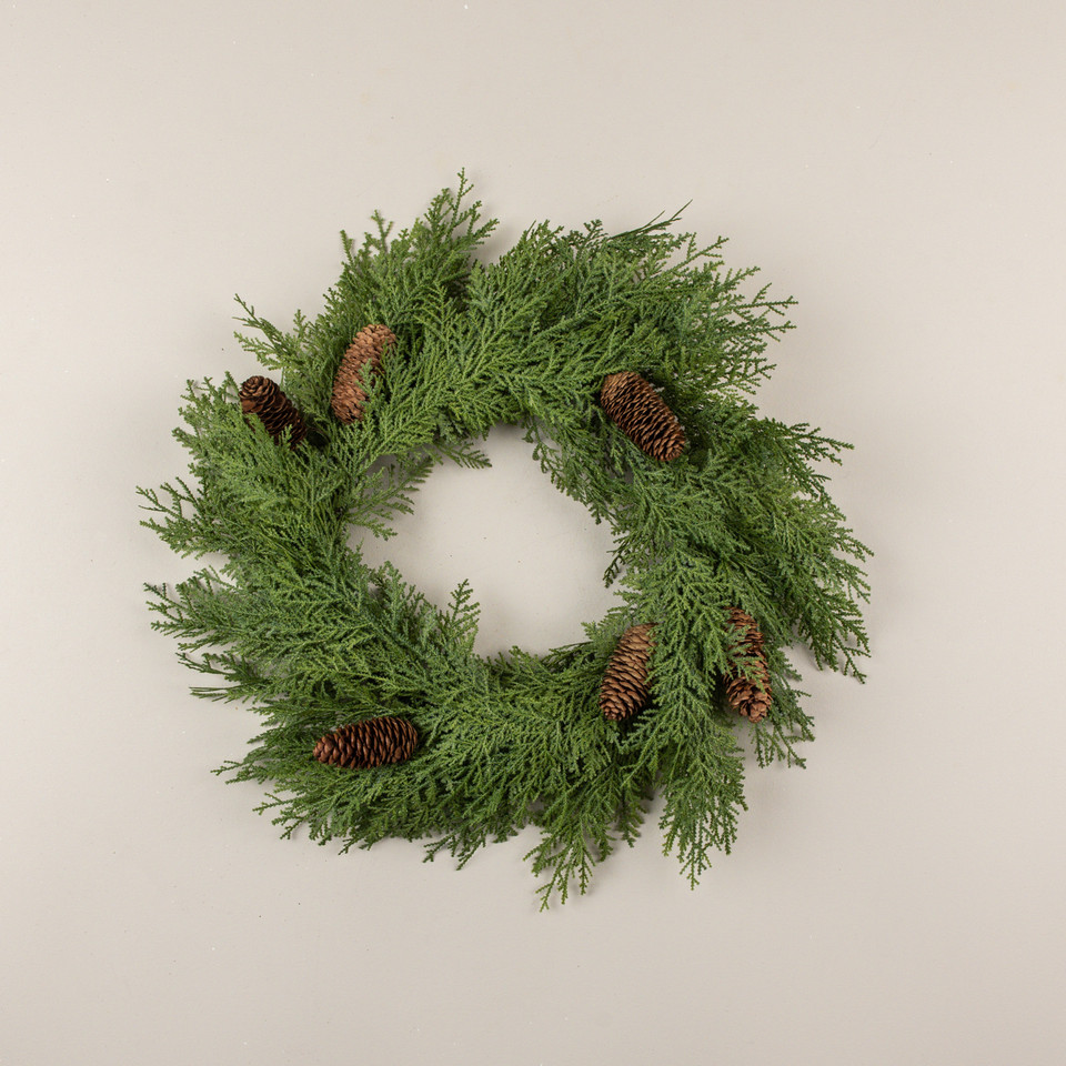 24" UNIFORM CEDAR W/ PINECONE WREATH