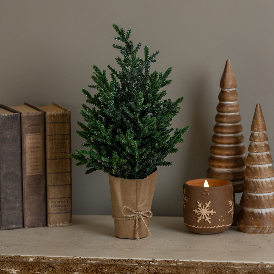 15.5" GLITTERED PINE TREE