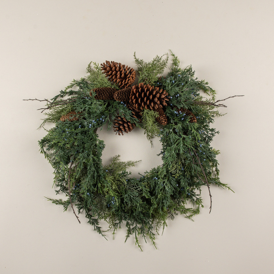 22" CEDAR, BERRY & PINECONE WREATH