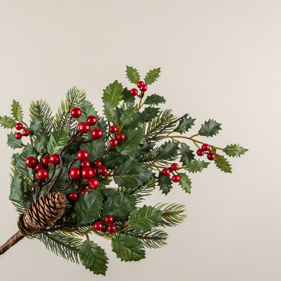 20" HOLLY, PINE & BERRY PICK