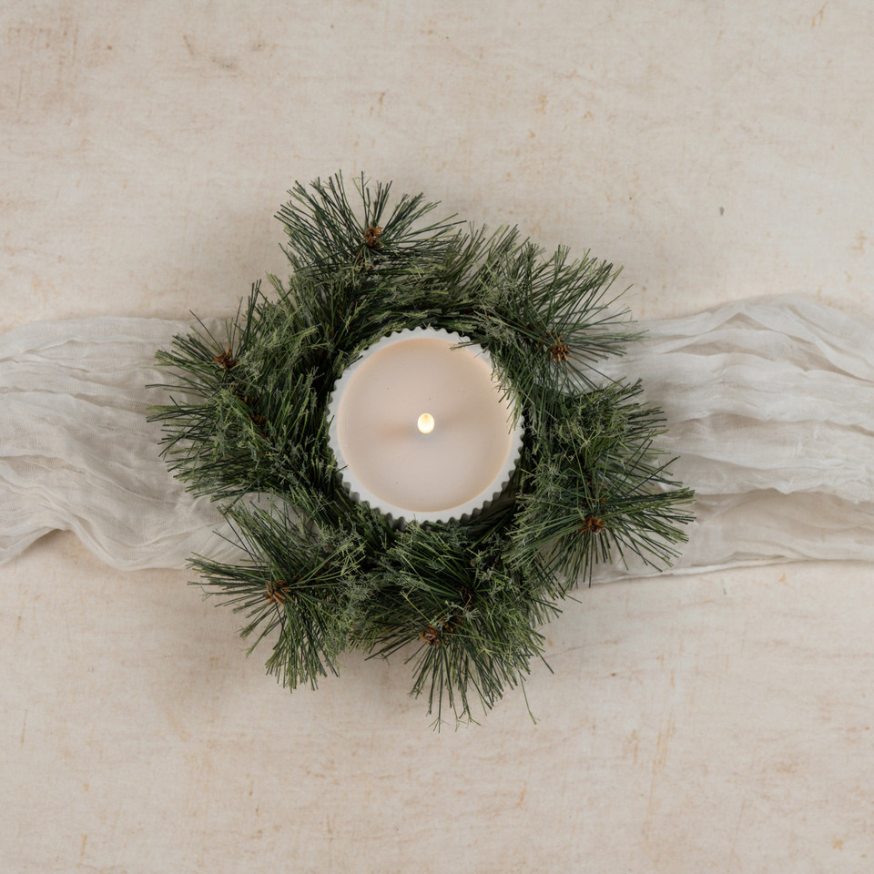 10" WINTER PINE CANDLE RING