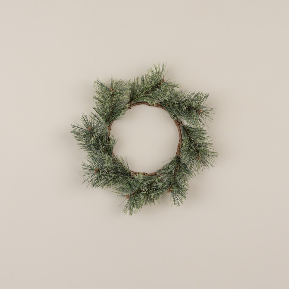 12" WINTER PINE CANDLE RING