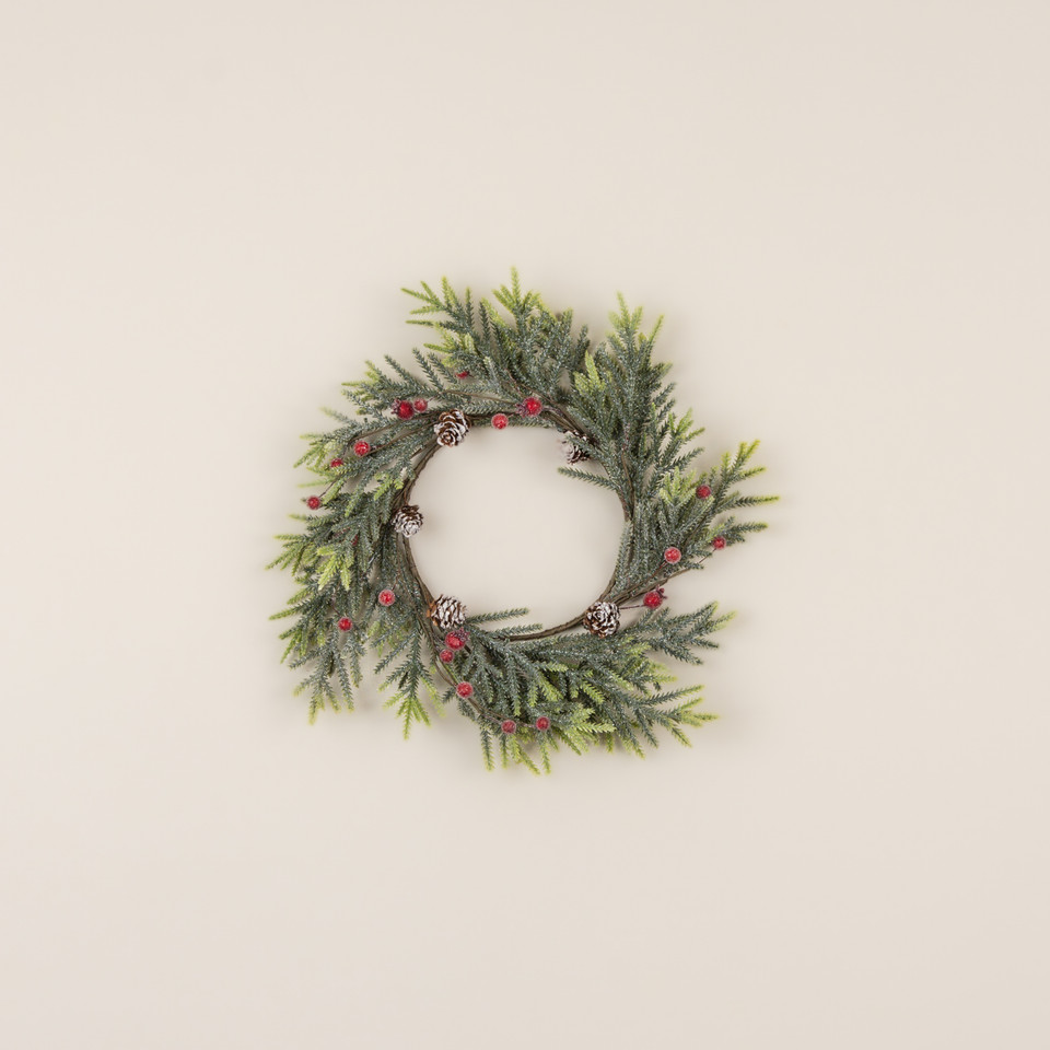 14" MOUNTAIN PINE W/ ICED BERRIES CANDLE RING