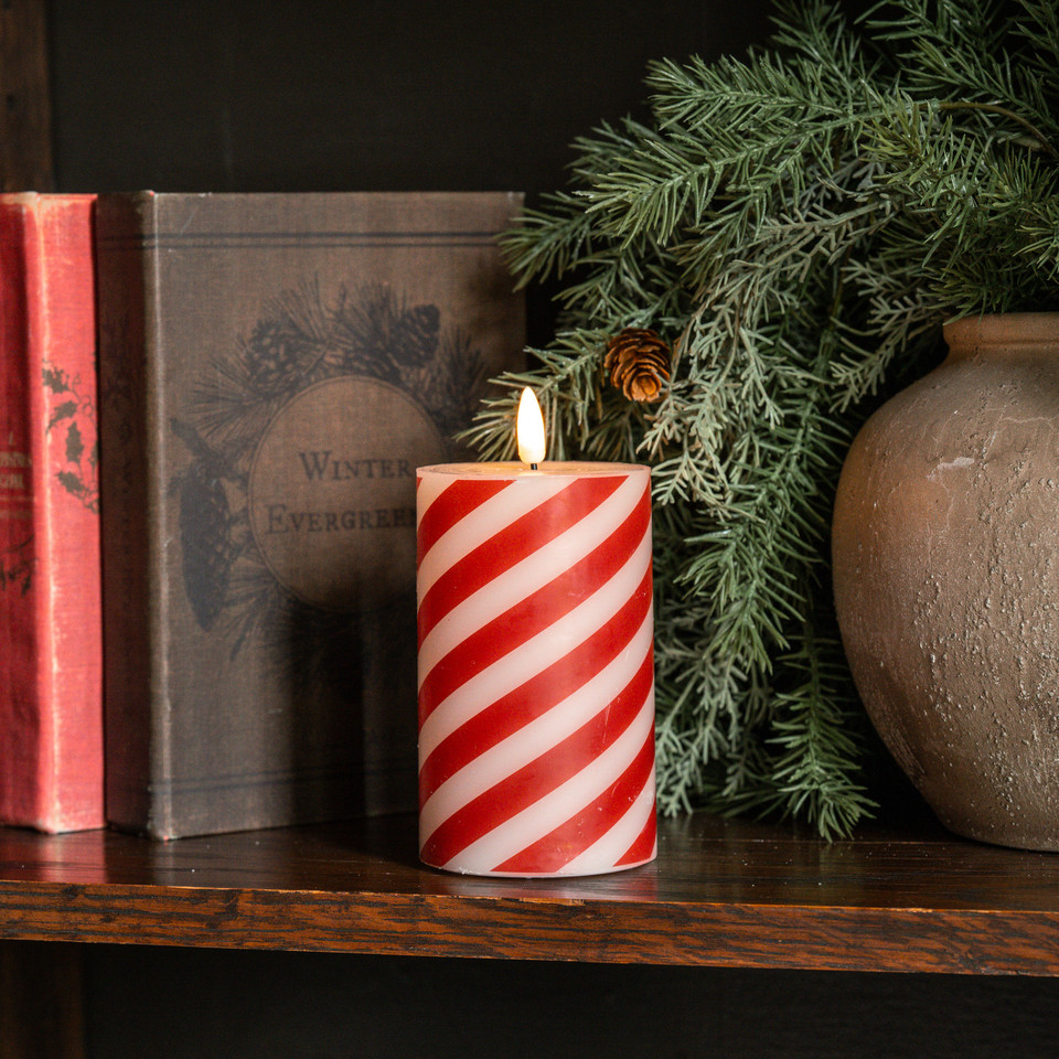 5" CANDY CANE 3D FLAME PILLAR CANDLE
