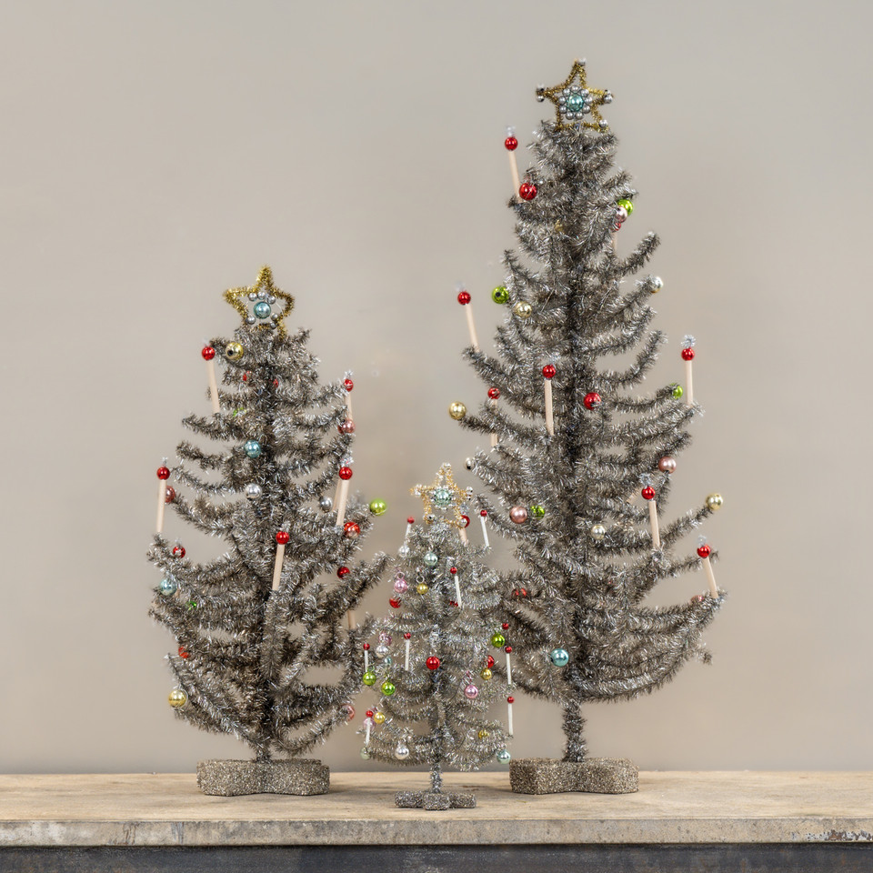 11" SILVER FESTIVE TREE