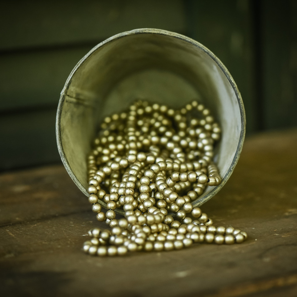 LARGE AGED SILVER BEAD GARLAND