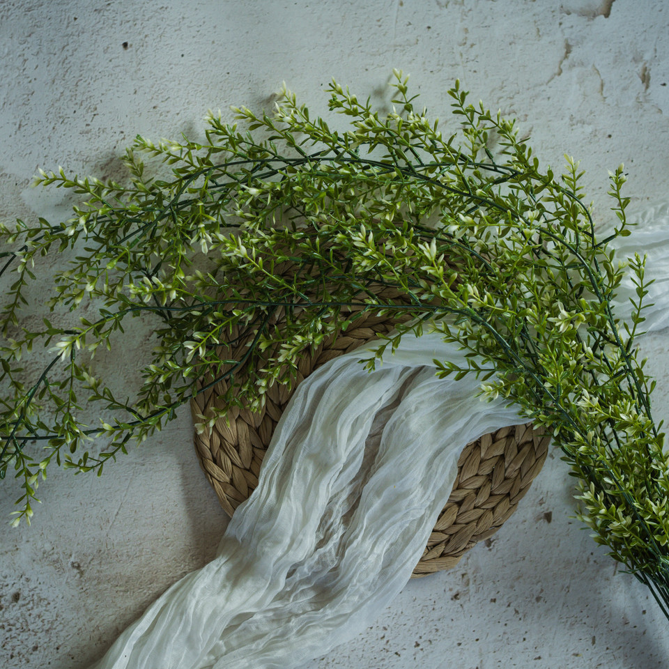 45" BOXWOOD HANGING BUSH