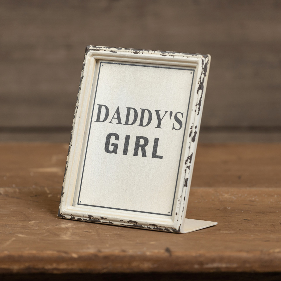 DADDY'S GIRL SIGN