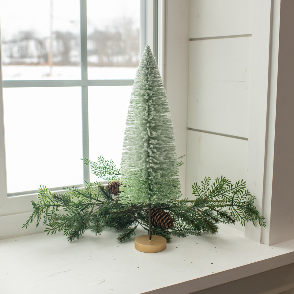 16" GREEN OMBRE FLOCKED LONG STEM BOTTLEBRUSH TREE