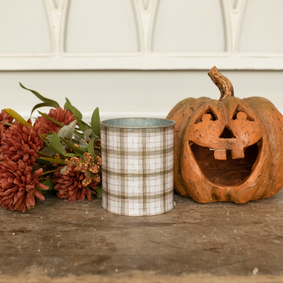 GREEN PLAID BUCKET