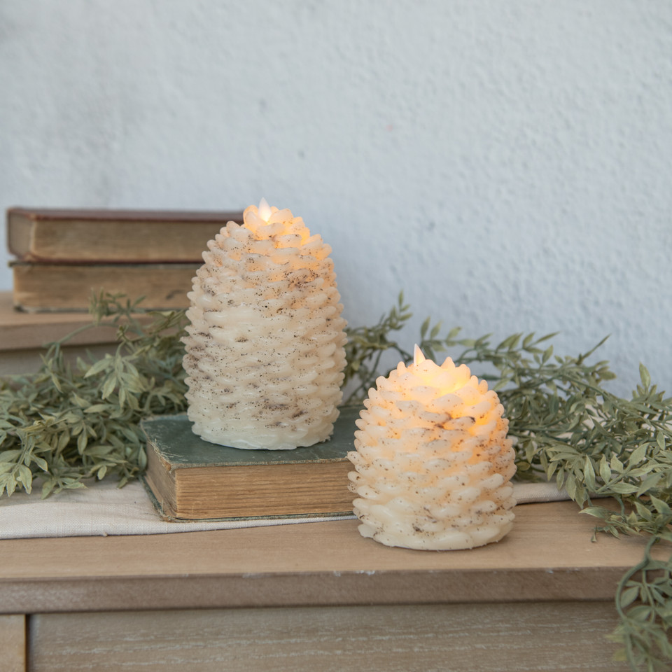 6" MOVING FLAME CREAM PINECONE CANDLE