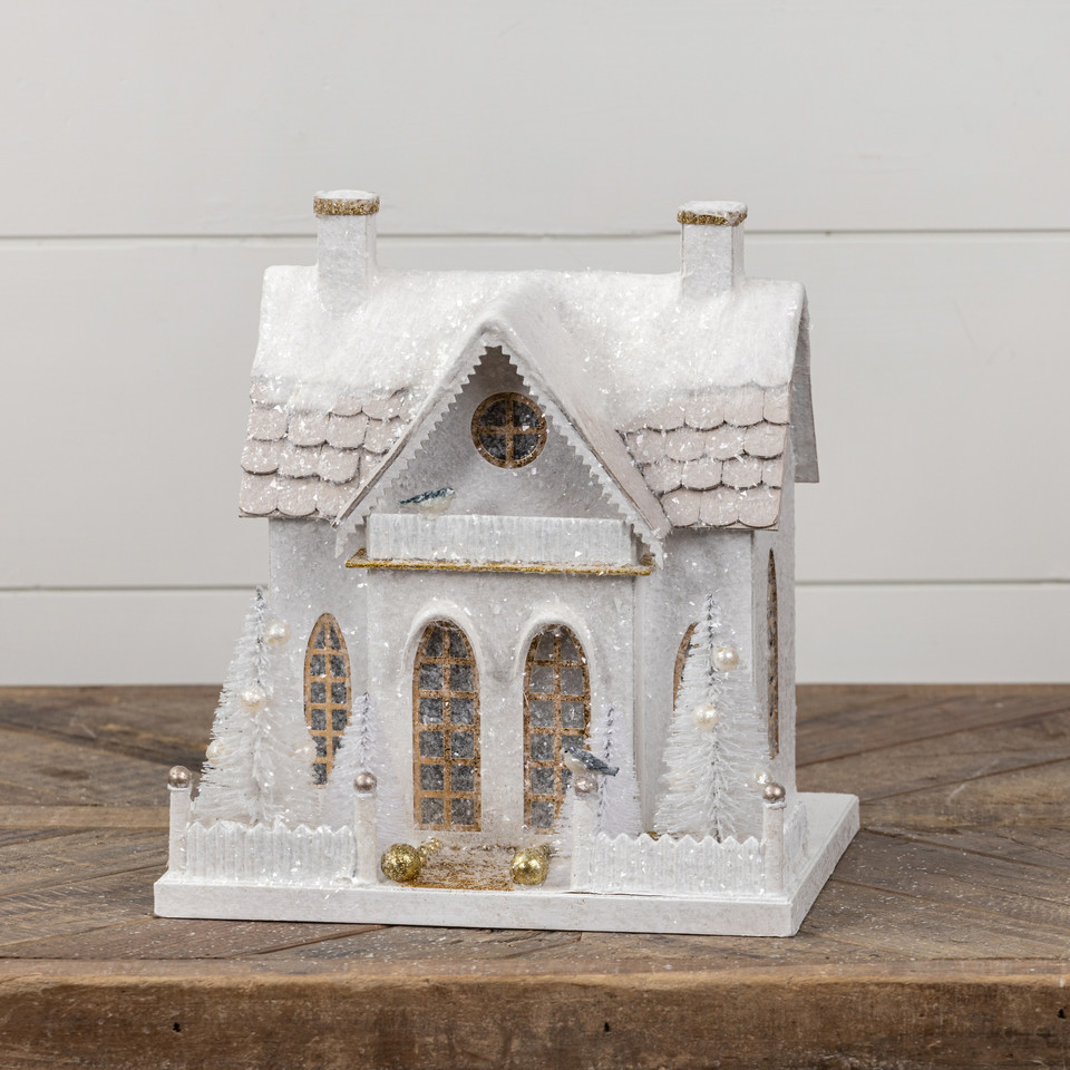 SNOW COVERED COTTAGE W/ BOTTLEBRUSH TREES