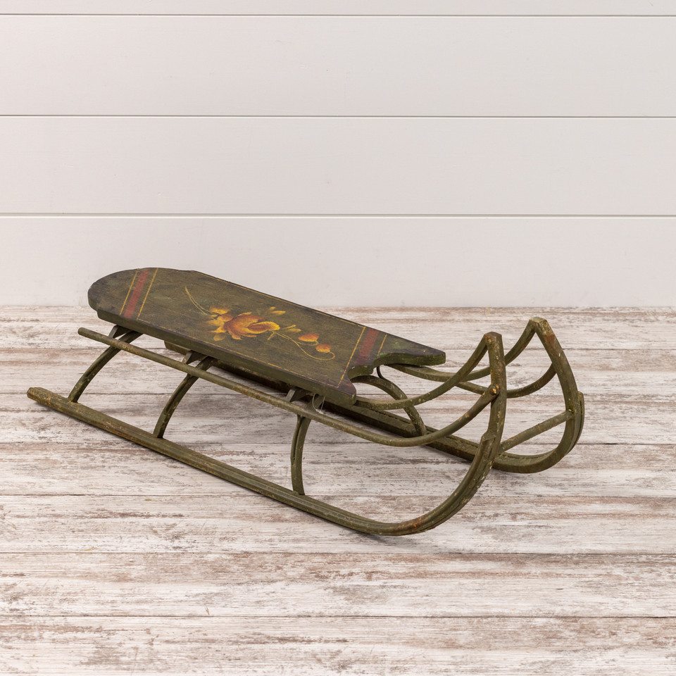 GREEN VINTAGE SLED