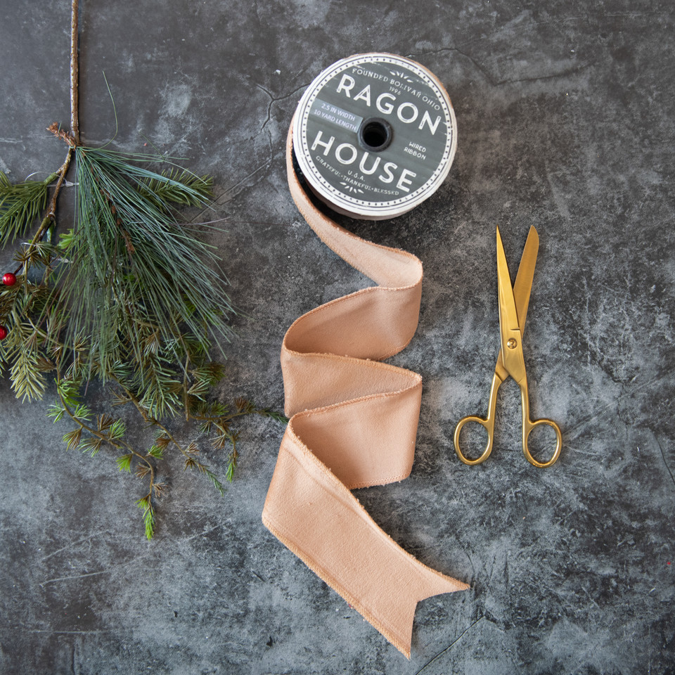 2.5" GOLDEN TAN VELVET WIRED RIBBON
