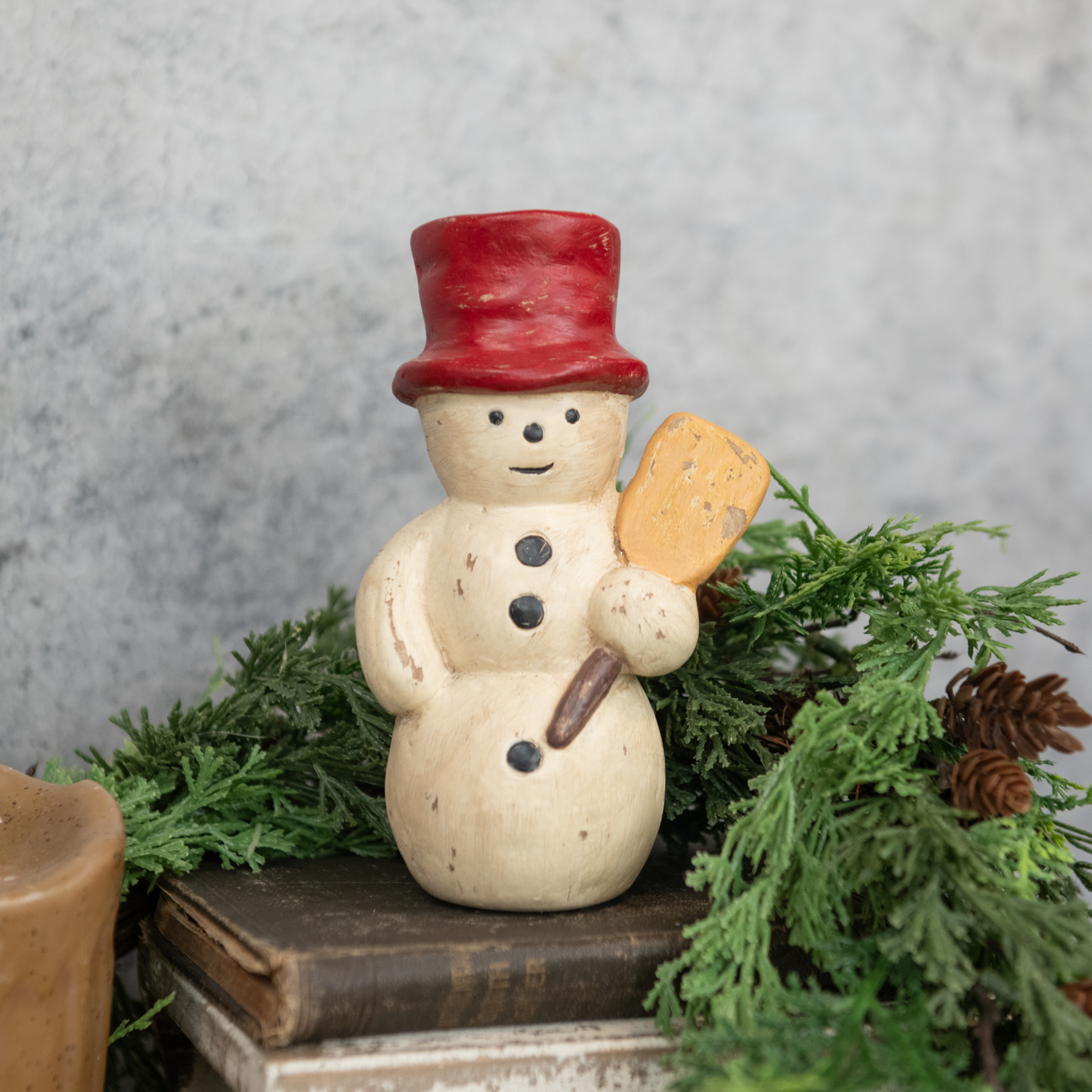 RED HAT SNOWMAN