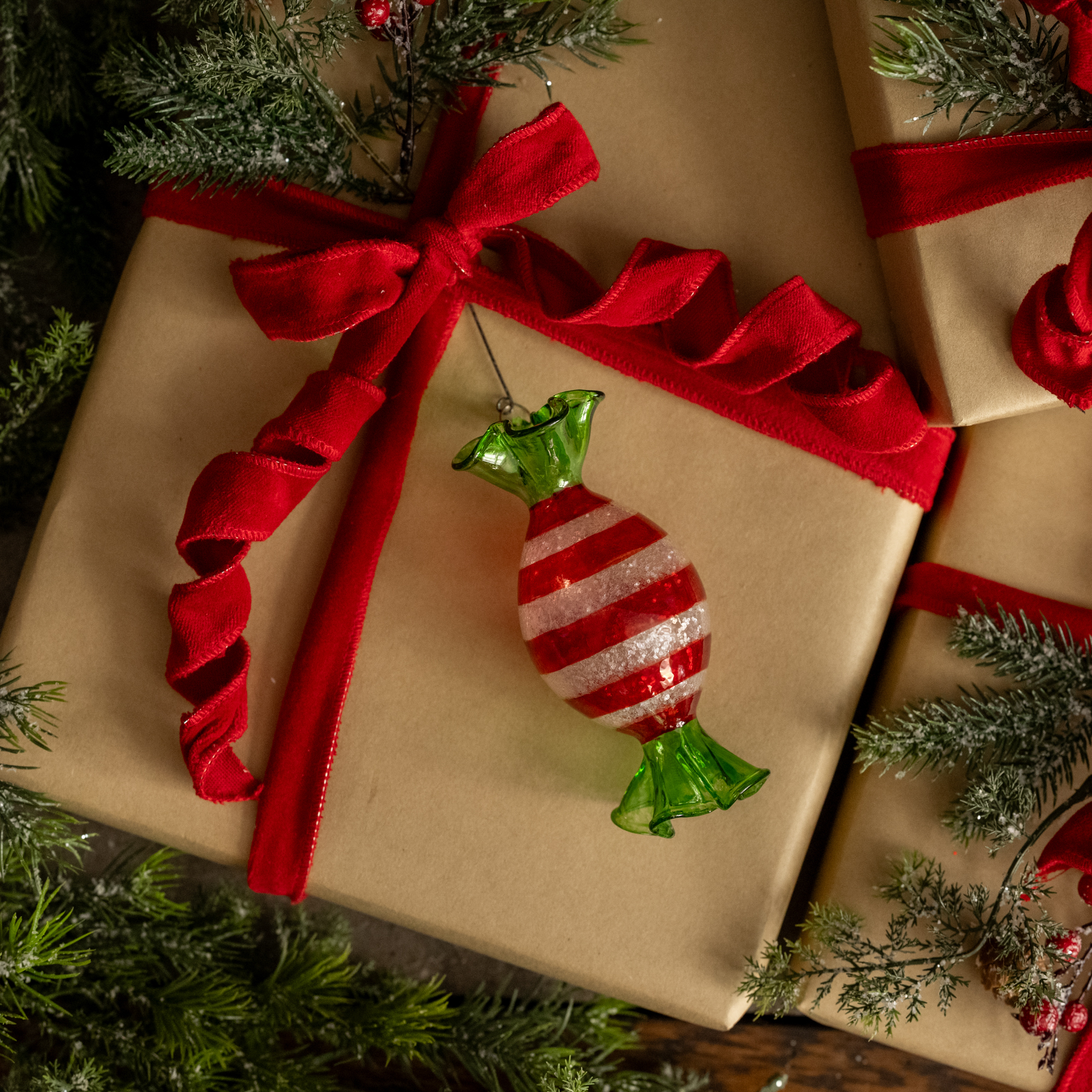 STRIPED CANDY ORNAMENT