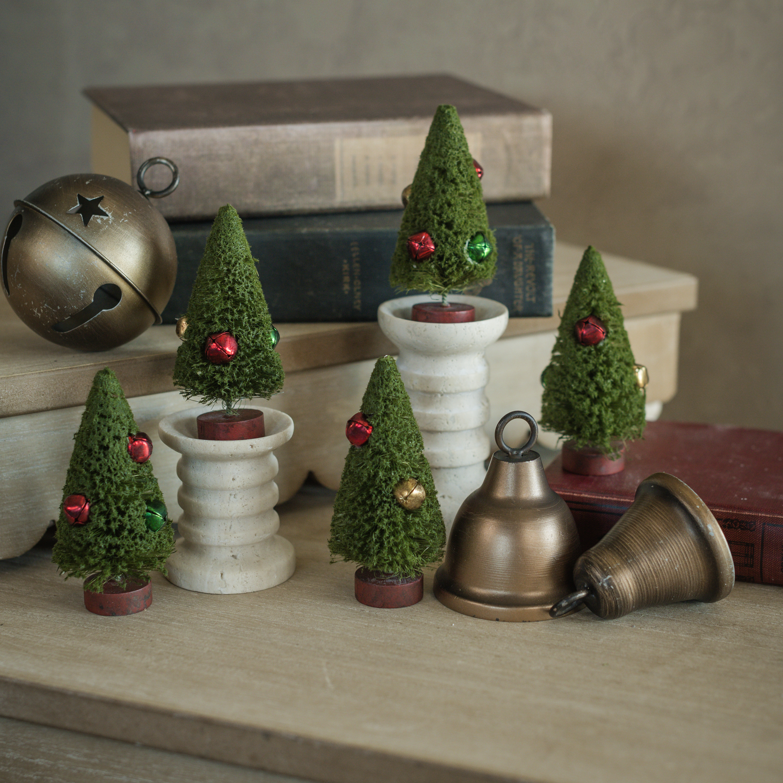 SET/ 5 - 4" GREEN BOTTLEBRUSH TREES W/ JINGLE BELLS