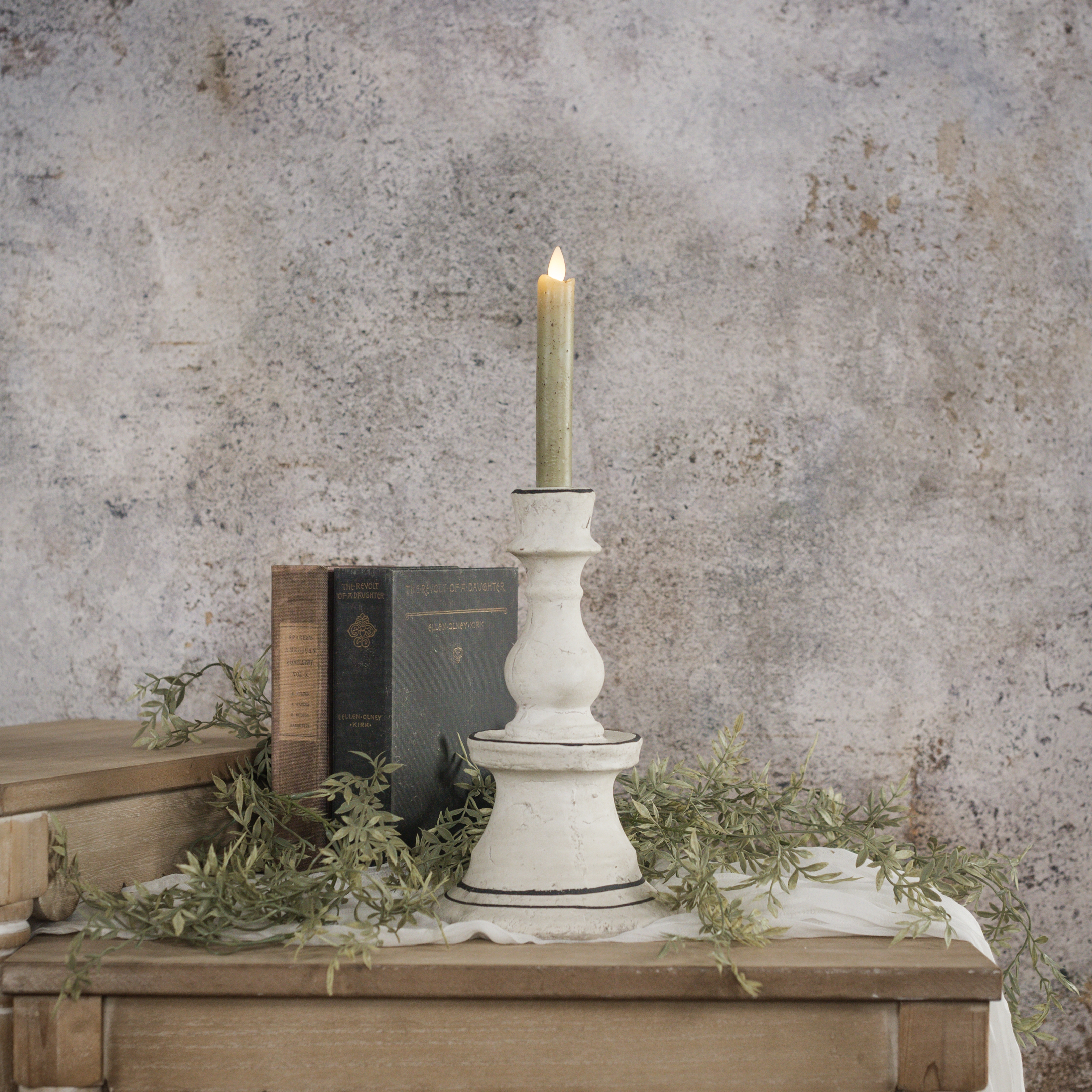 10.5" BLACK & WHITE TAPER CANDLESTICK