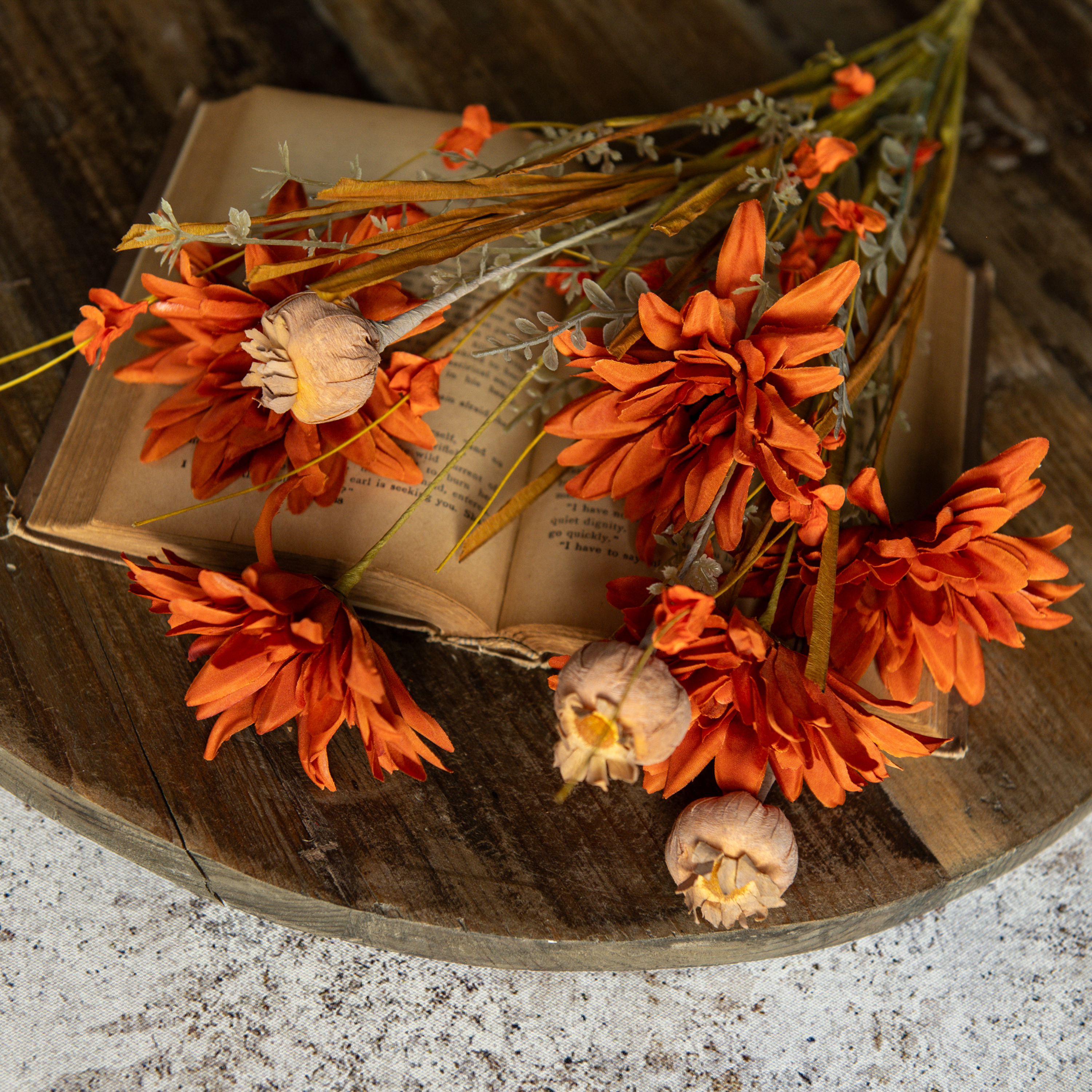 22" ORANGE DAHLIA & MIXED GRASS BUSH