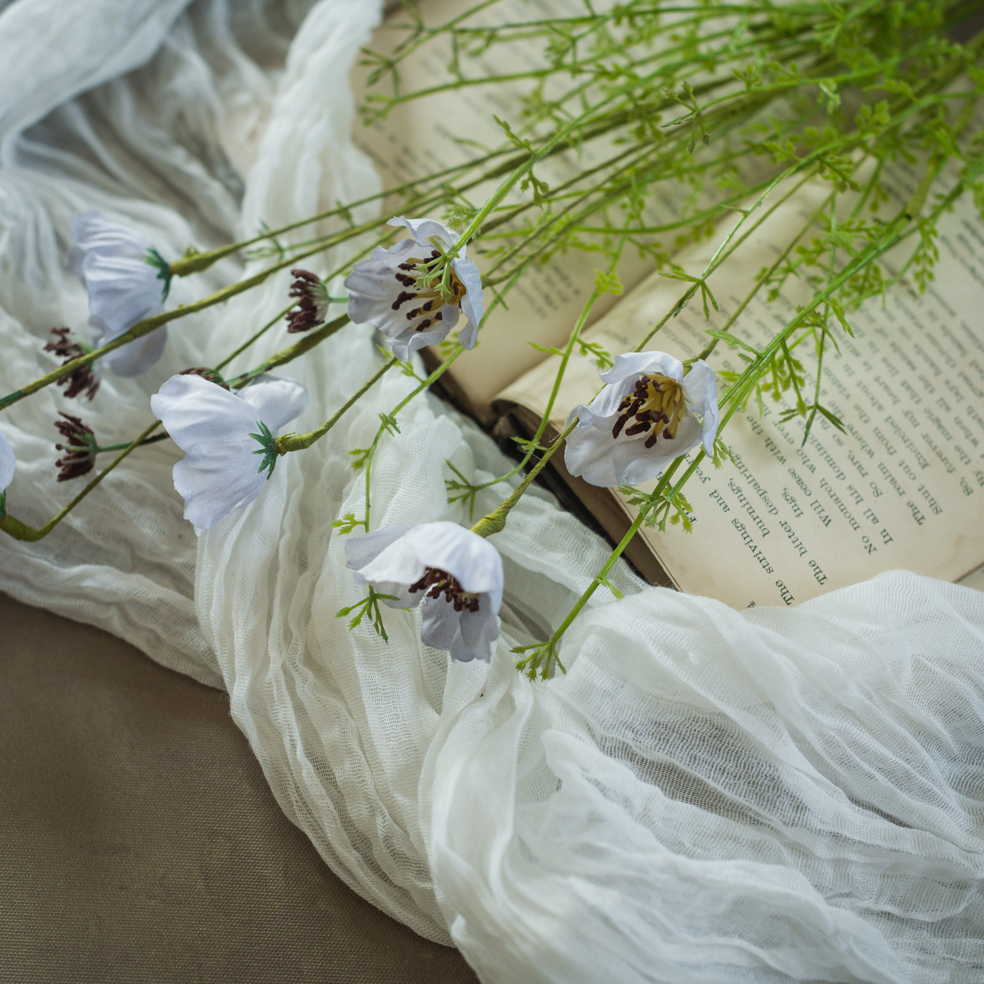 22" DUSTY BLUE WILDFLOWER SPRAY