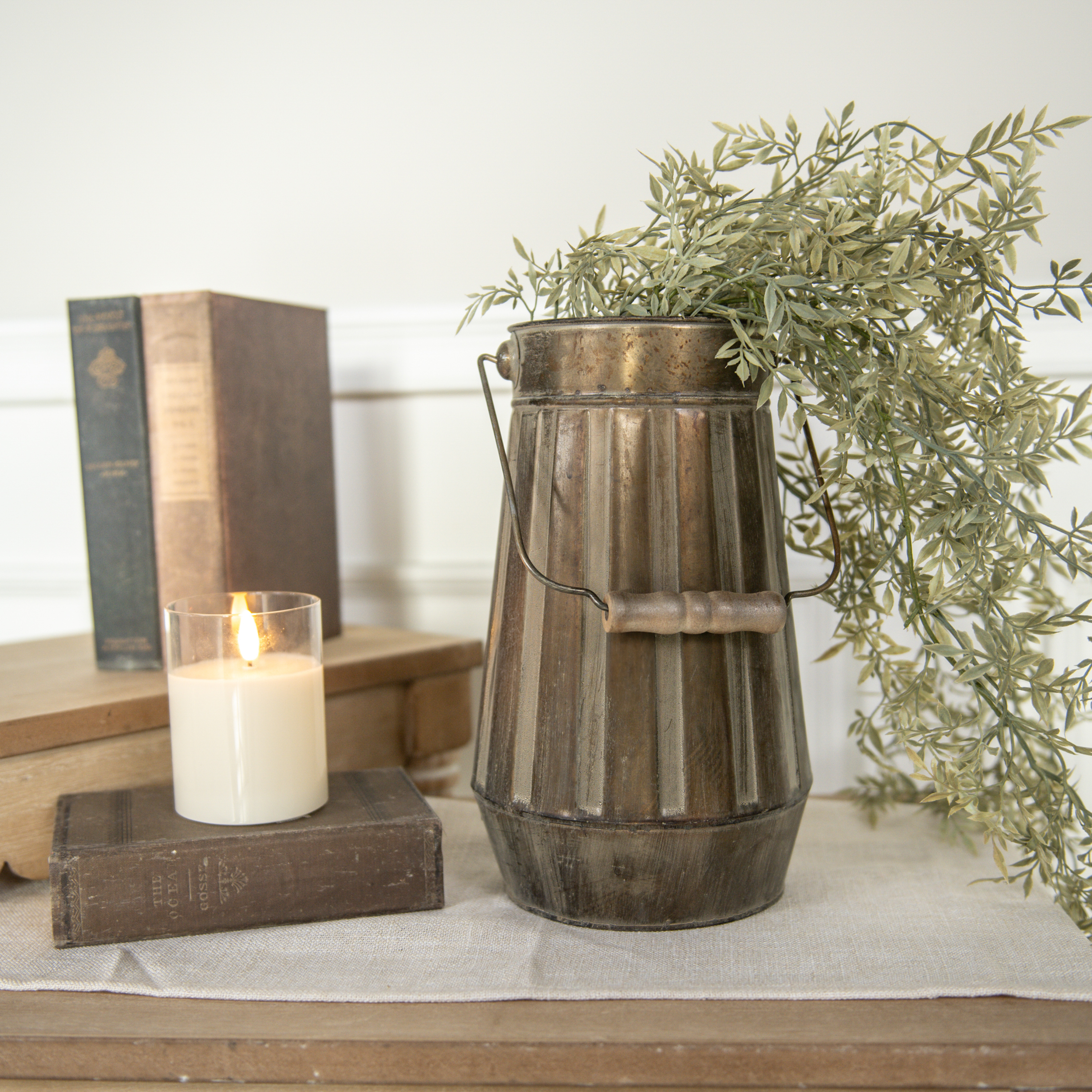 11.25" BRONZE VASE W/ HANDLE