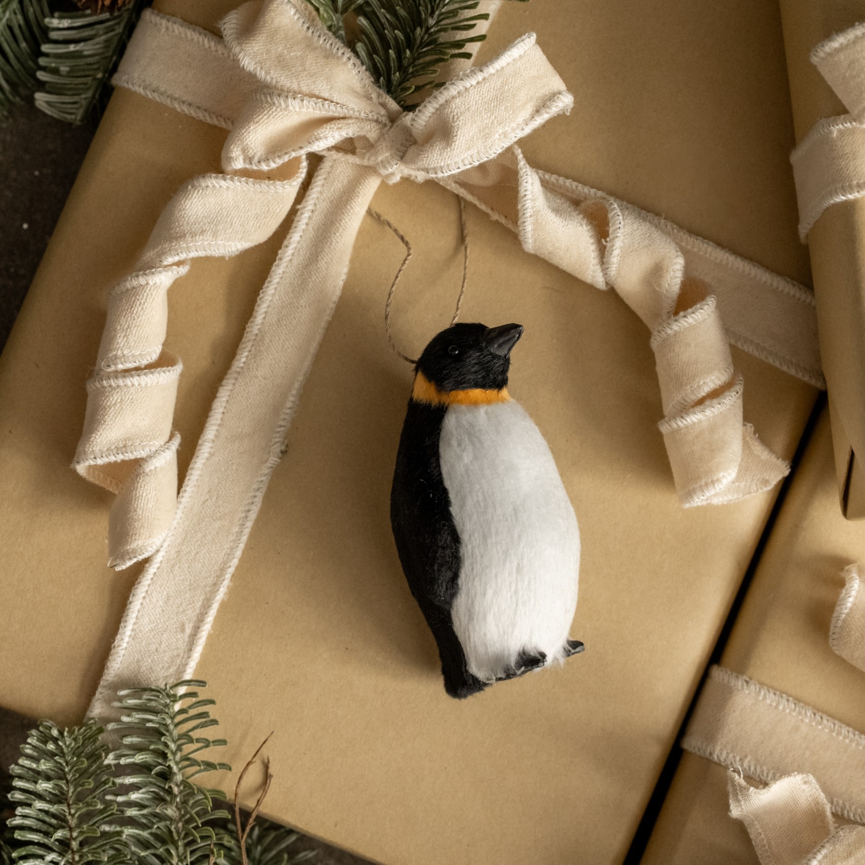 PENGUIN ORNAMENT