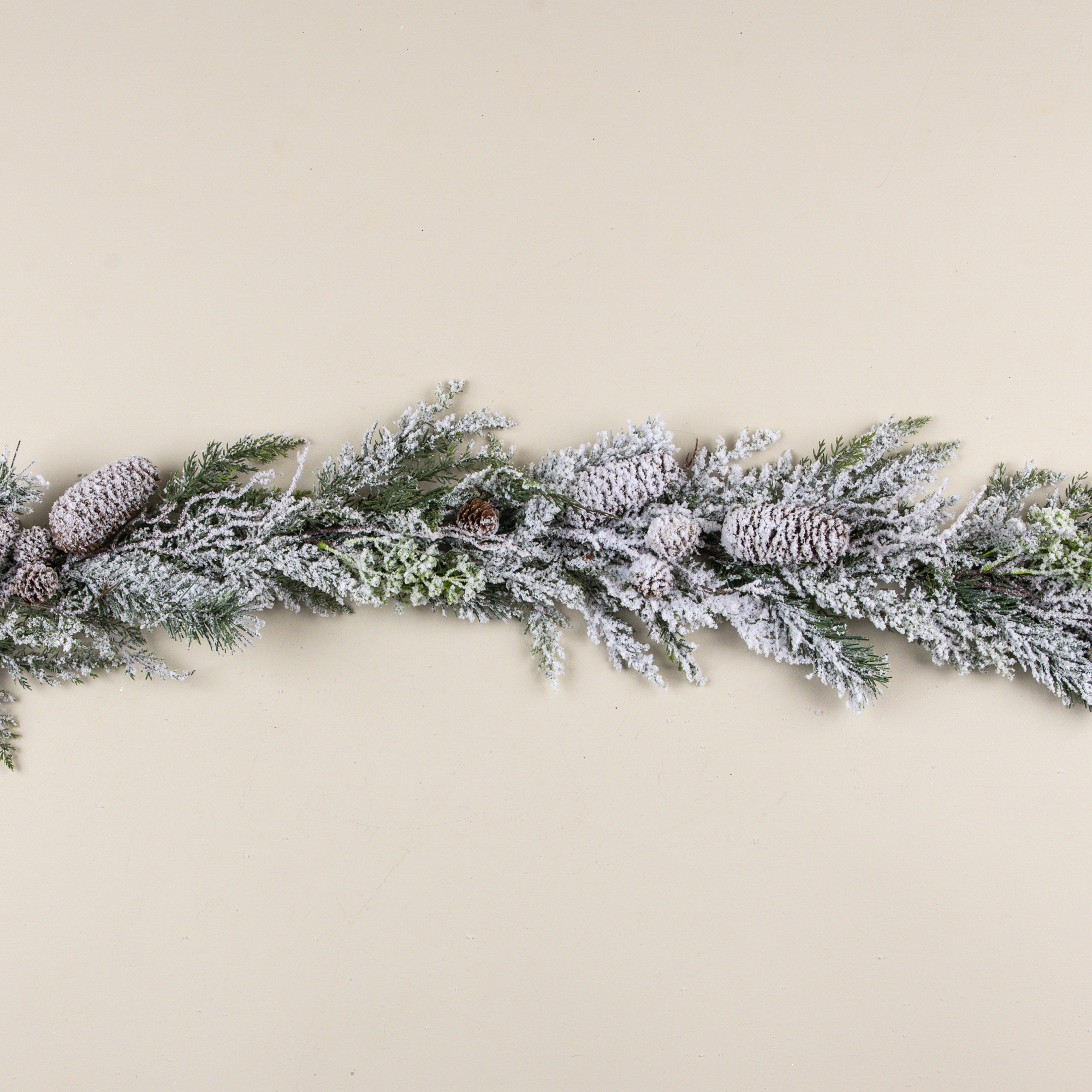 5' SNOWY CEDAR W/ MIXED PINECONES GARLAND