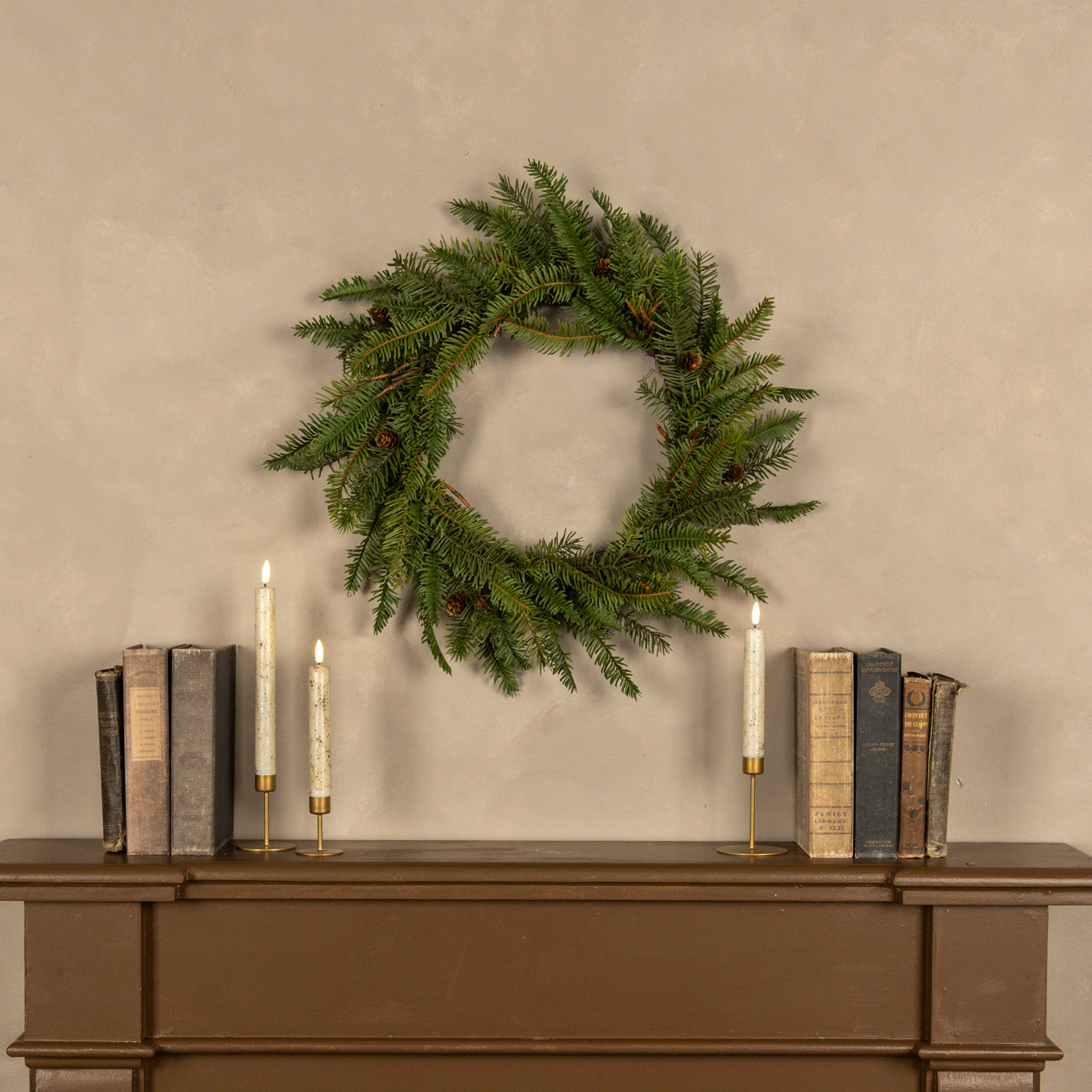 22"  HEMLOCK & DOUGLAS FIR W/ MINI PINECONE WREATH