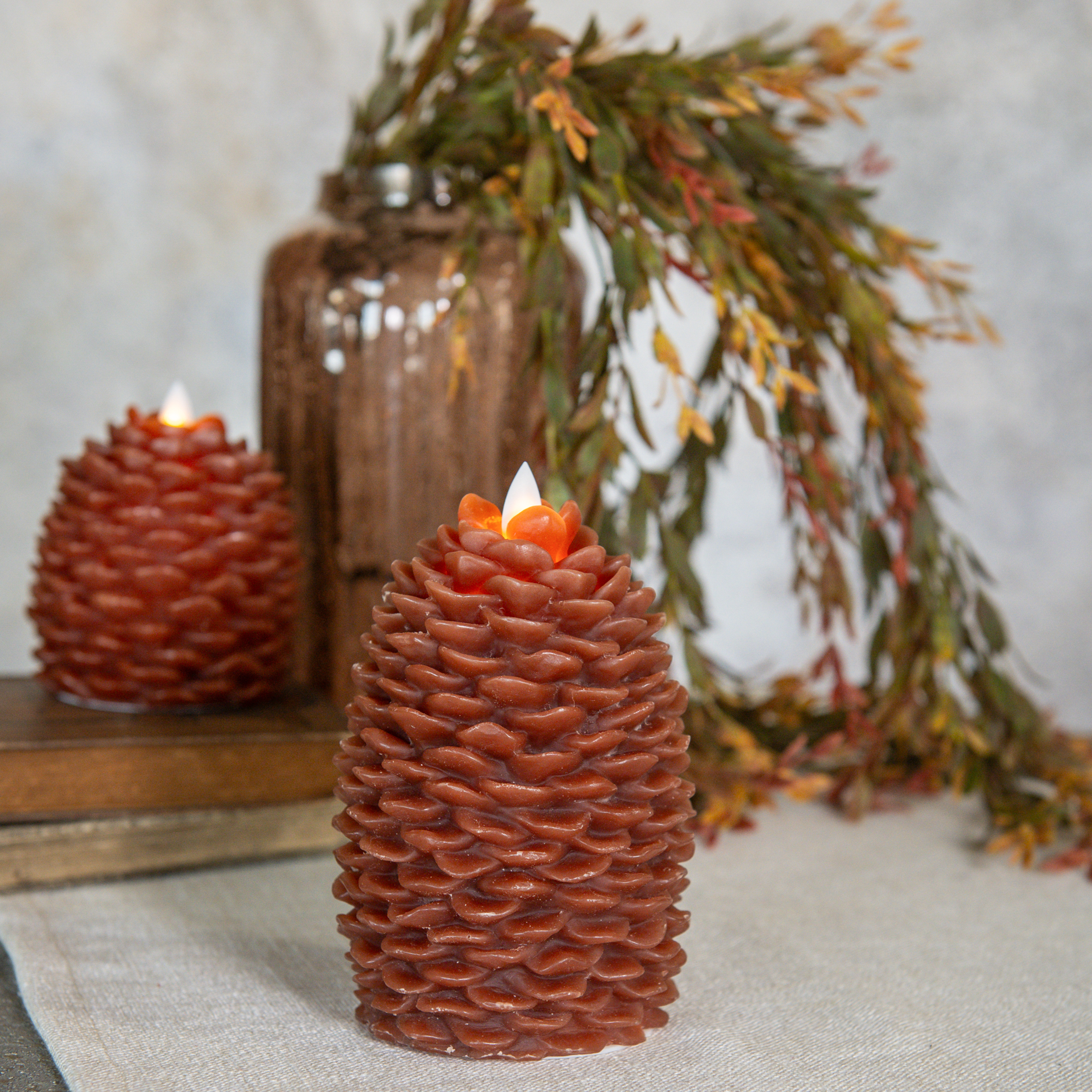 6" MOVING FLAME BRONZE PINECONE CANDLE
