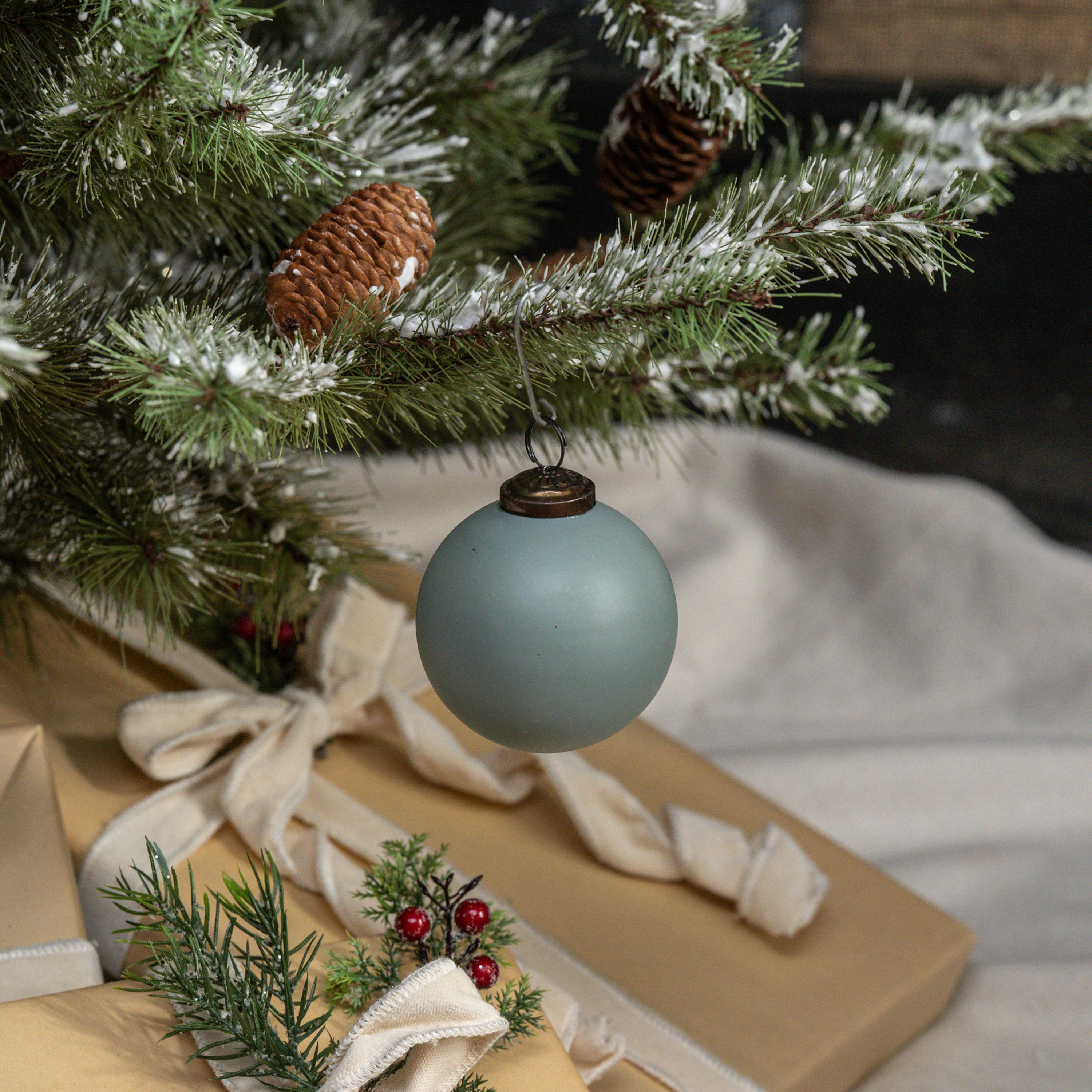 3" SKY BLUE KUGEL ORNAMENT