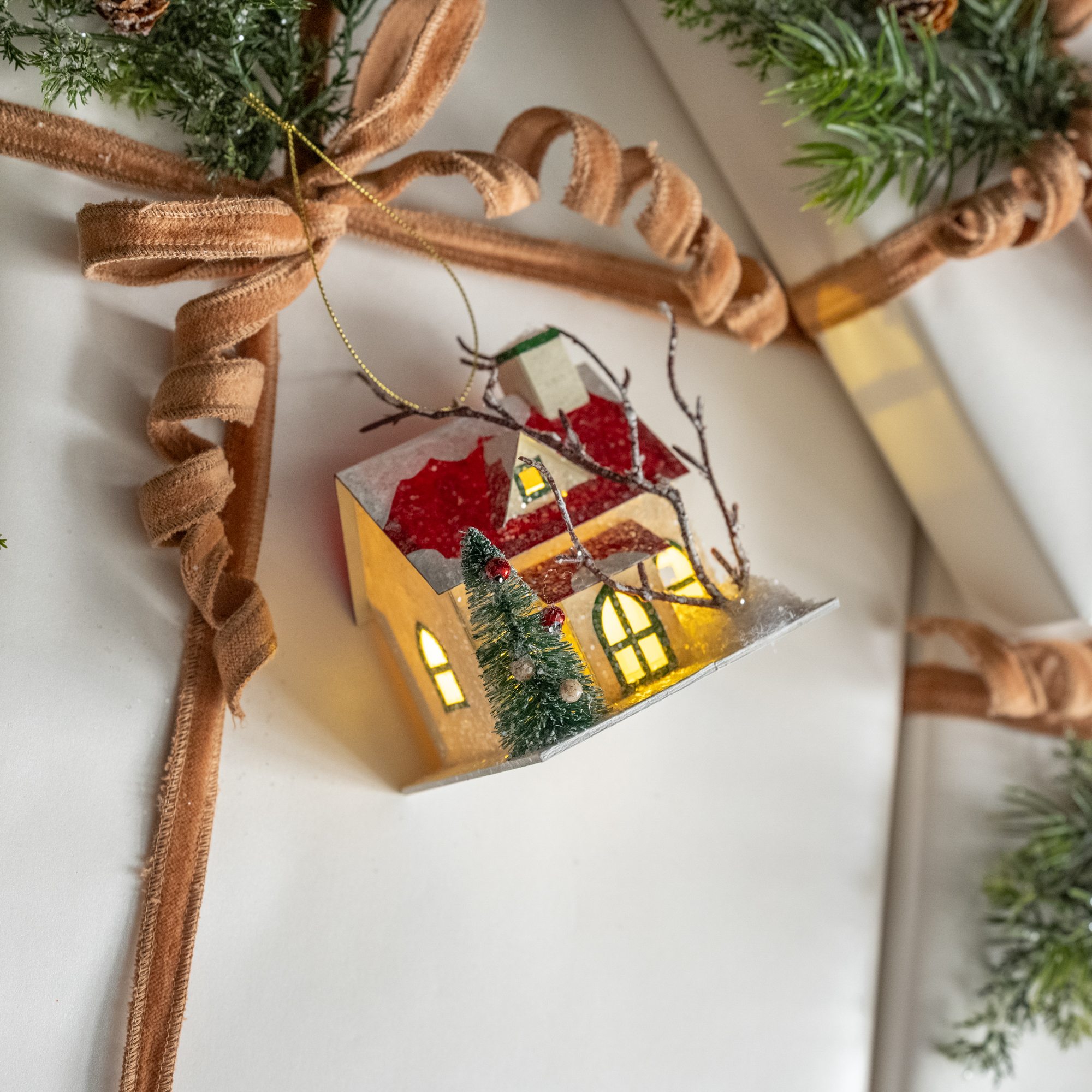 RED ROOF LIGHTED HOUSE ORNAMENT