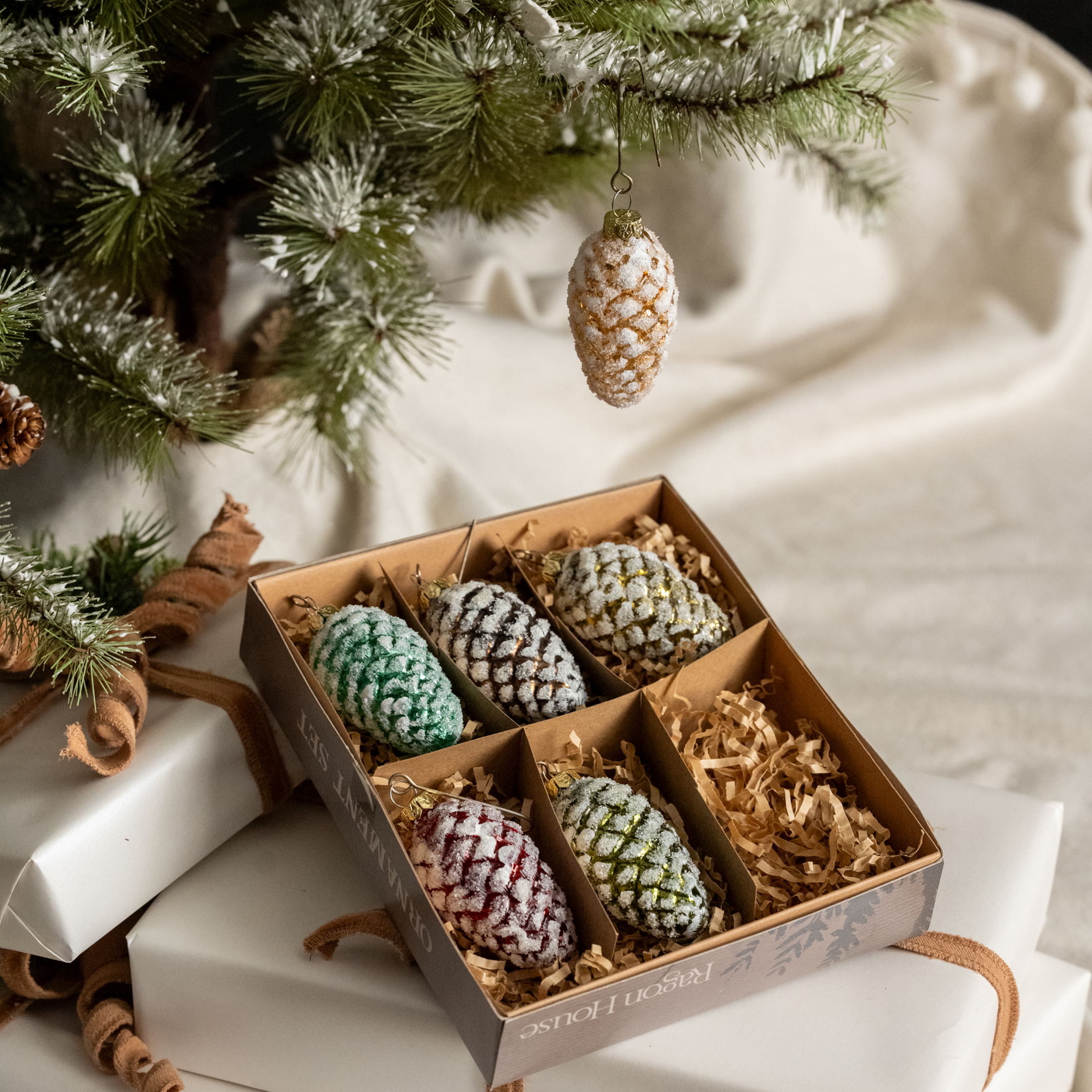 SET/ 6 MULTICOLOR PINECONE ORNAMENTS
