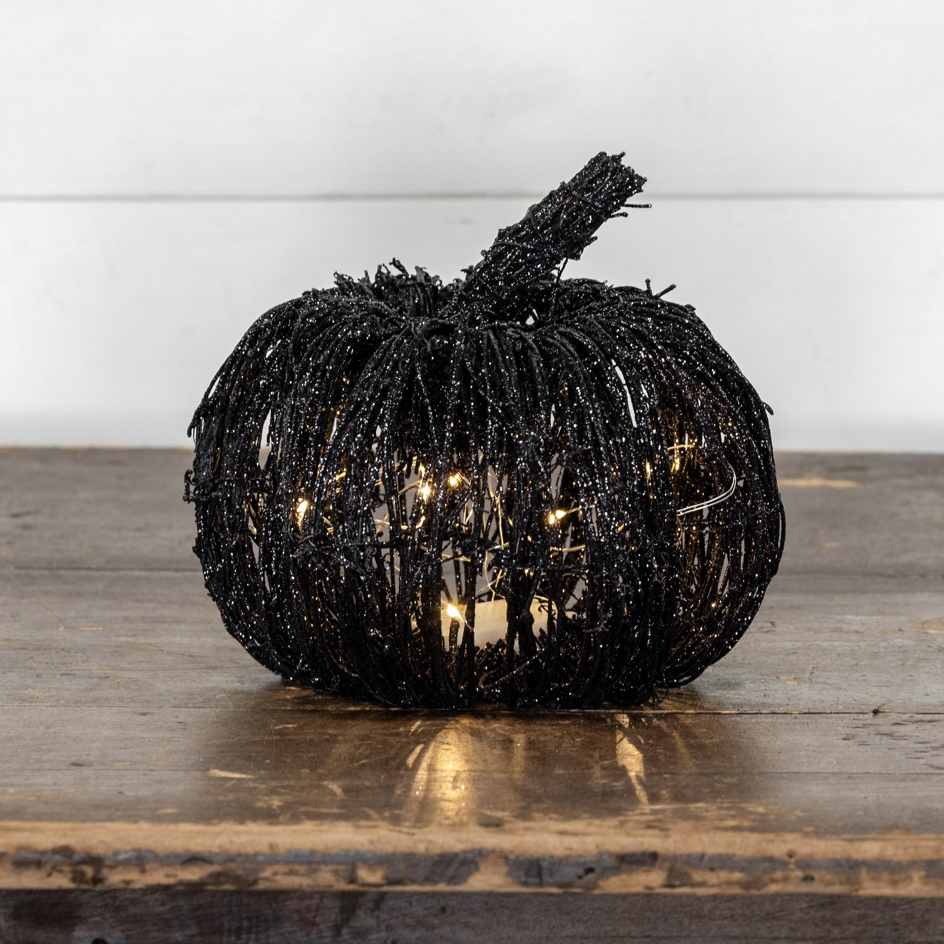 7.5" LIGHTED BLACK GLITTER RATTAN PUMPKIN
