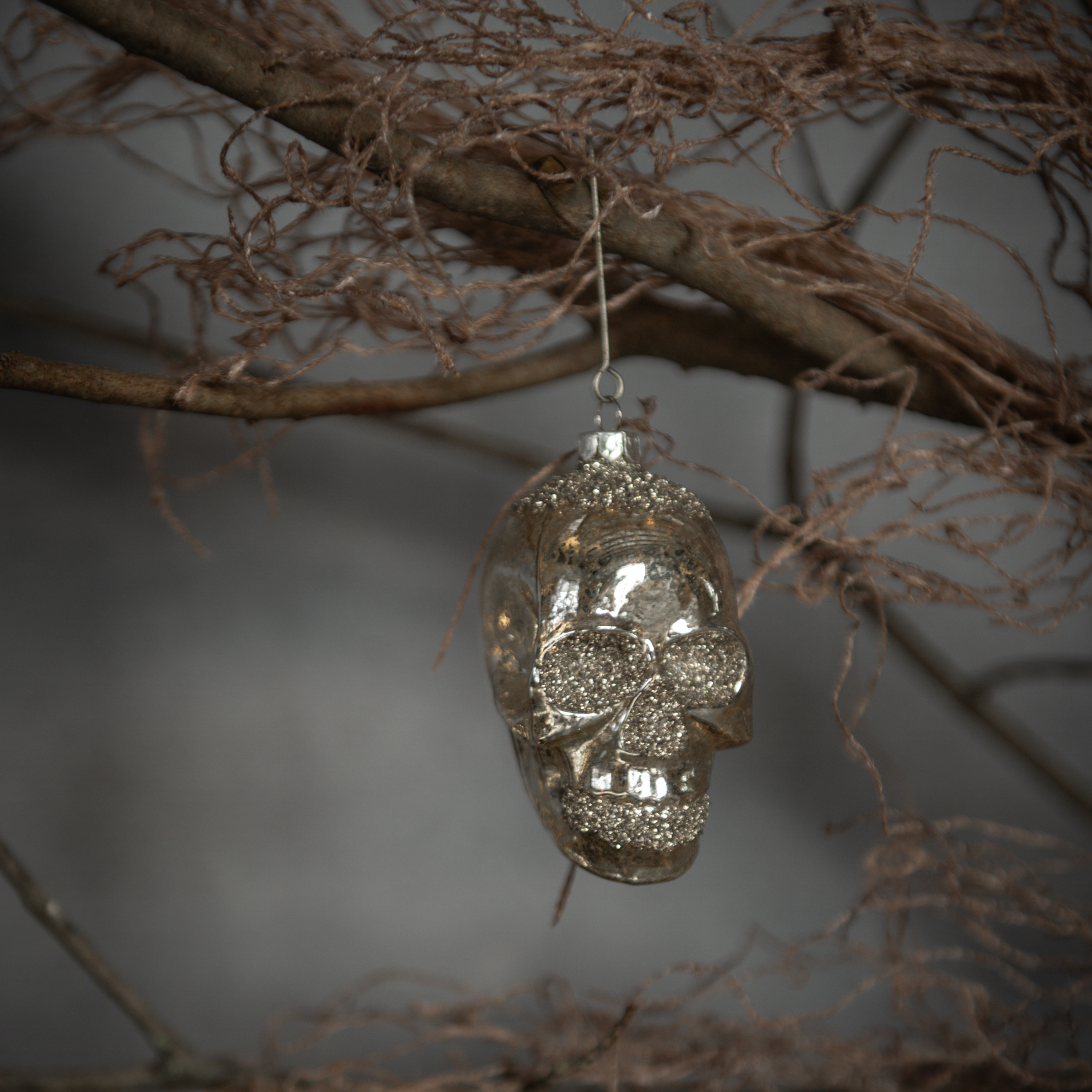 SKULL ORNAMENT