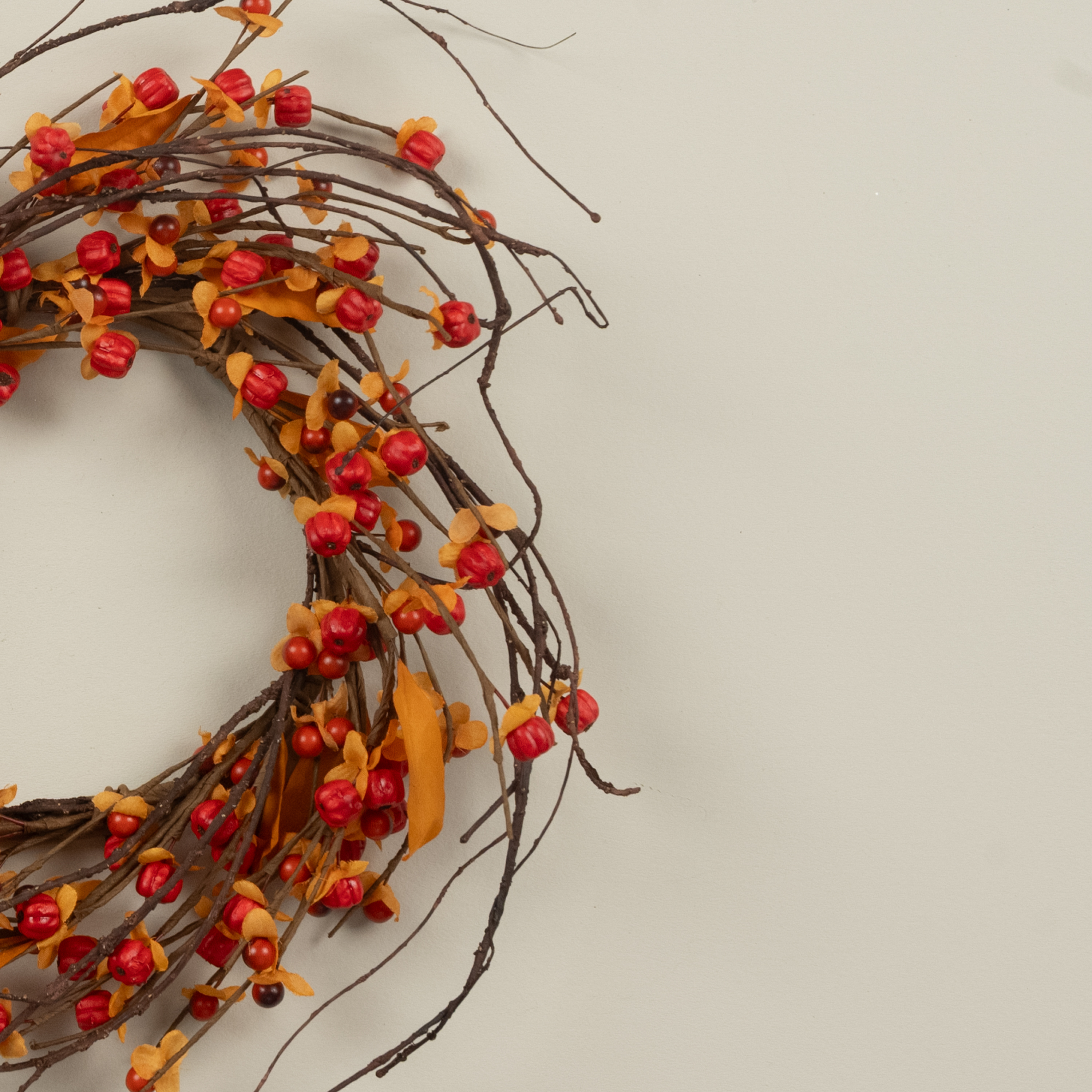 12" BITTERSWEET CANDLE RING