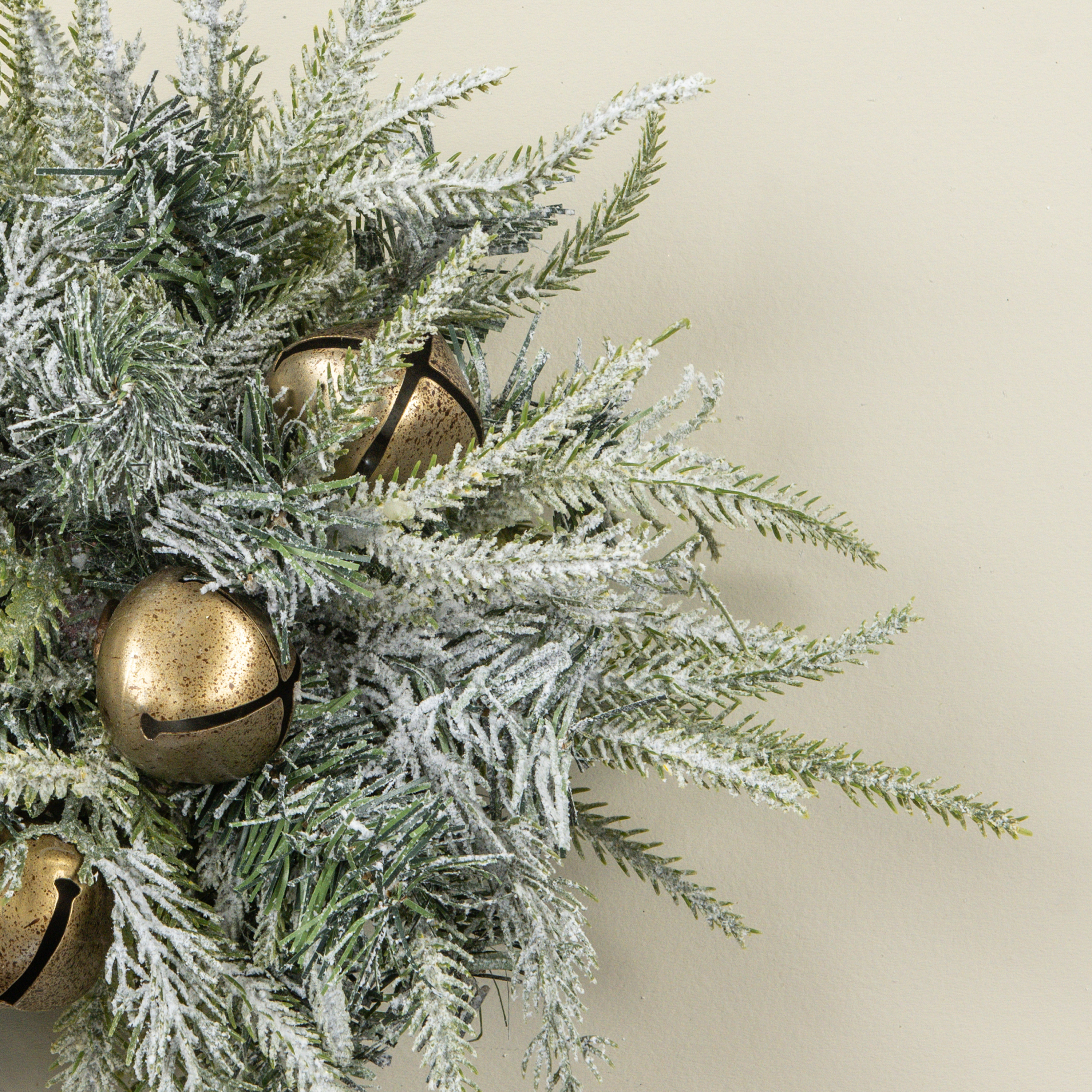 12" WINTERY PINE BALL W/ BELLS