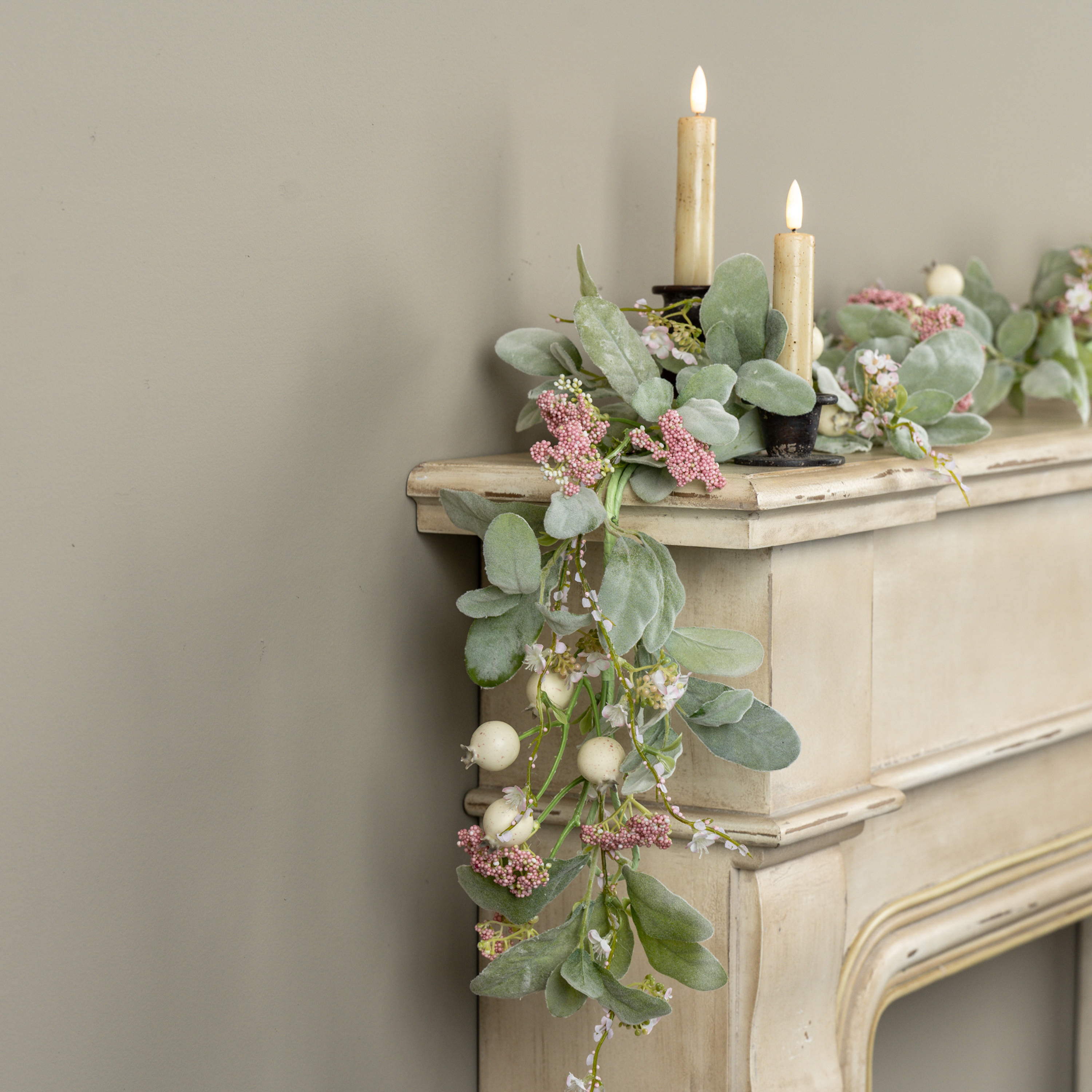 6' PINK BERRY & LAMB'S EAR GARLAND