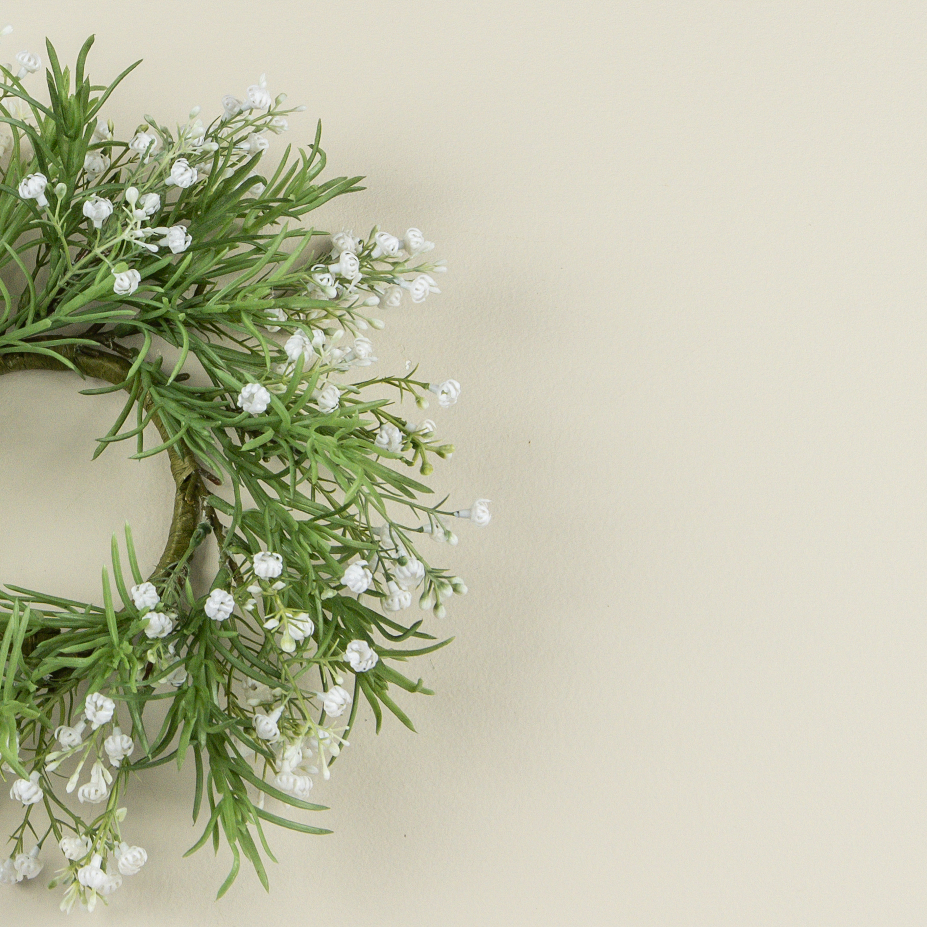12" WHITE BABY'S BREATH CANDLE RING