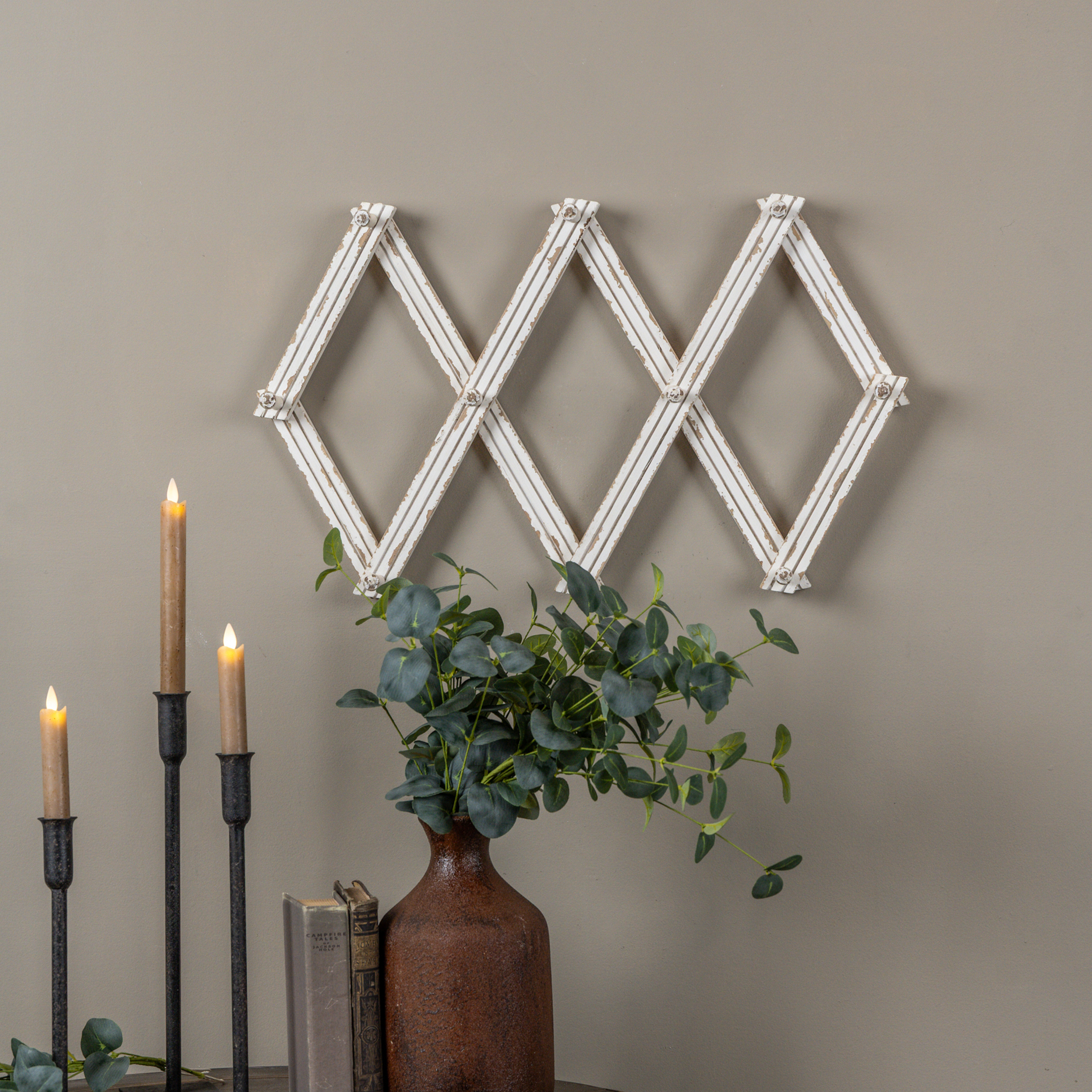 AGED WHITE ACCORDION WALL HOOKS