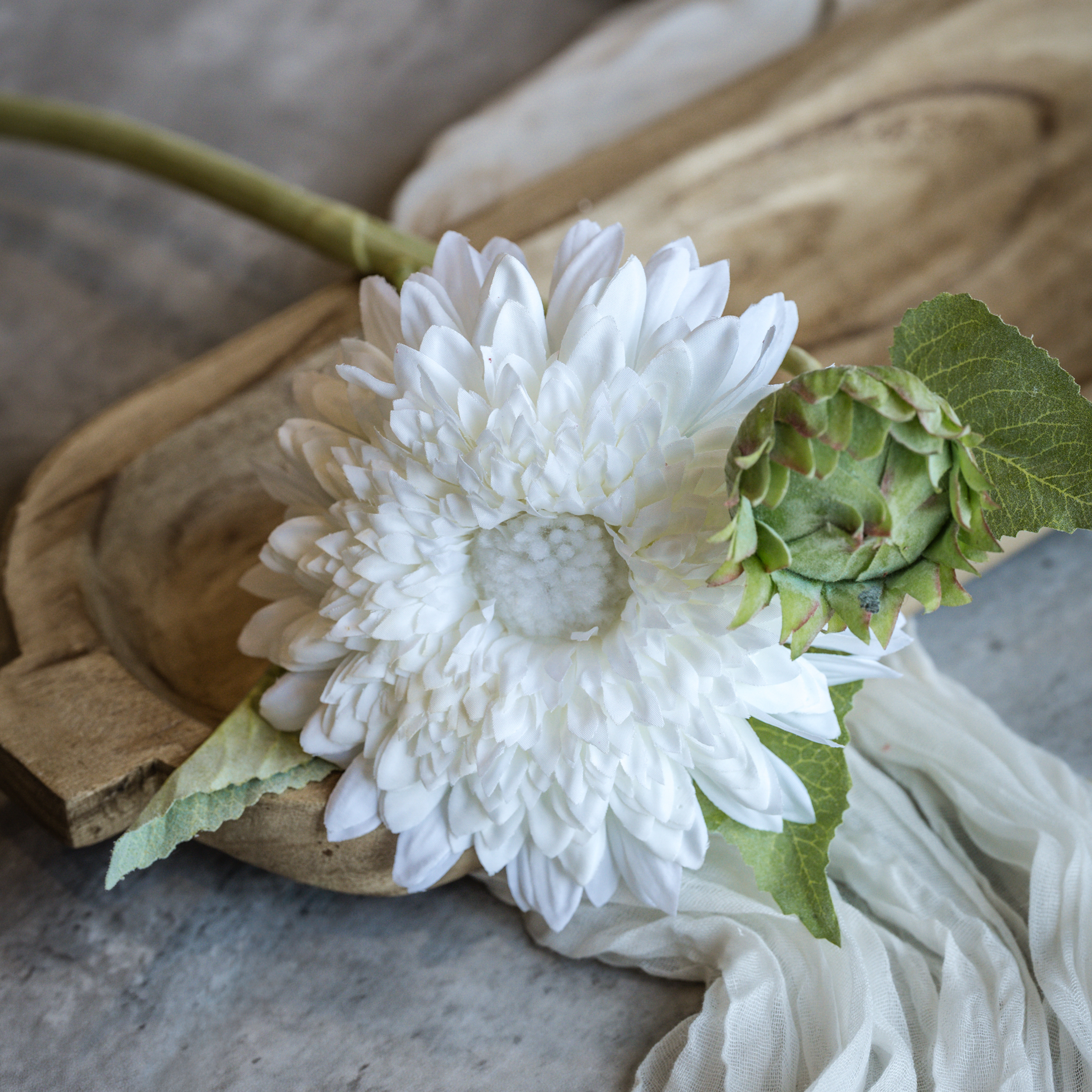 18.25" WHITE SUNFLOWER SPRAY
