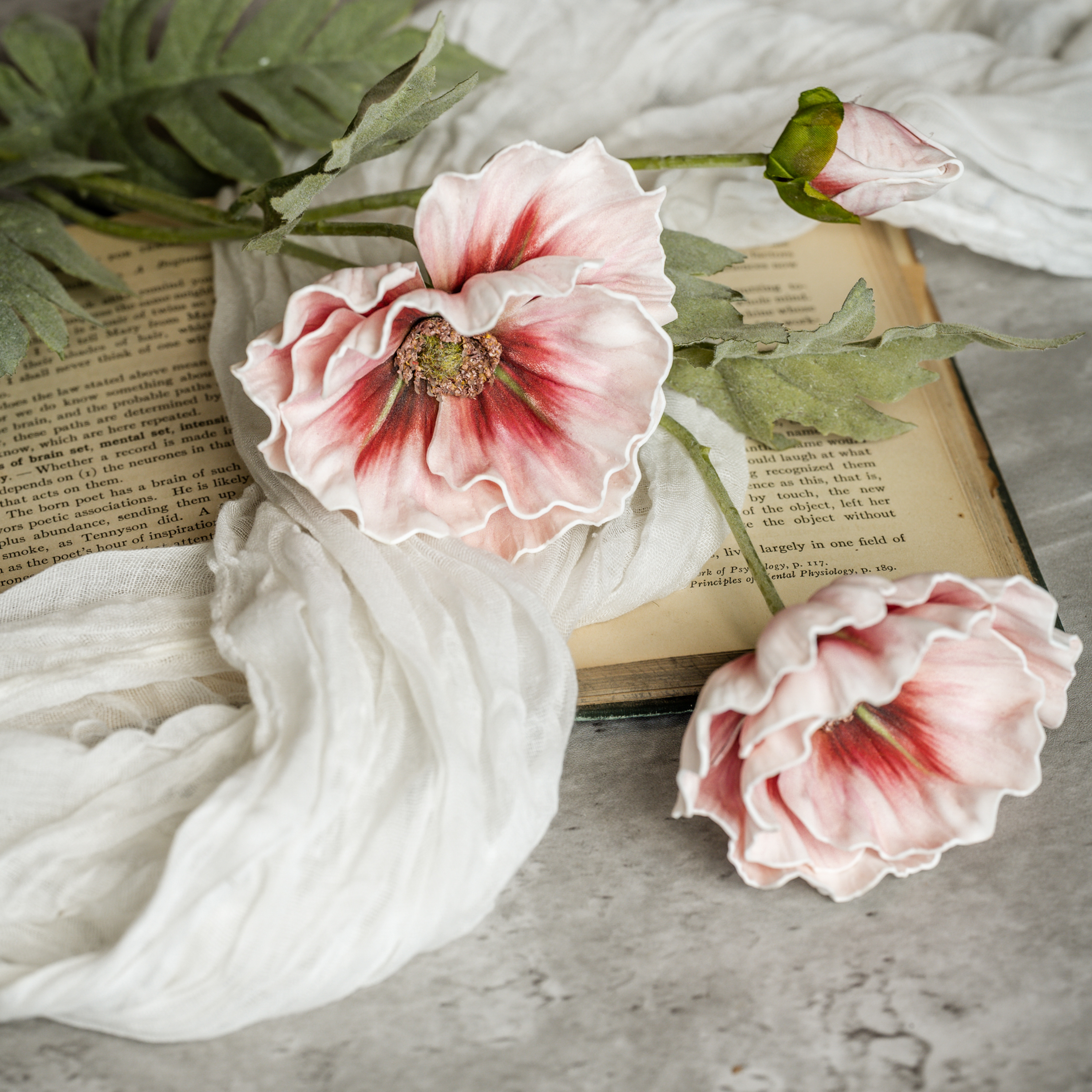 27" LIGHT PINK POPPY SPRAY