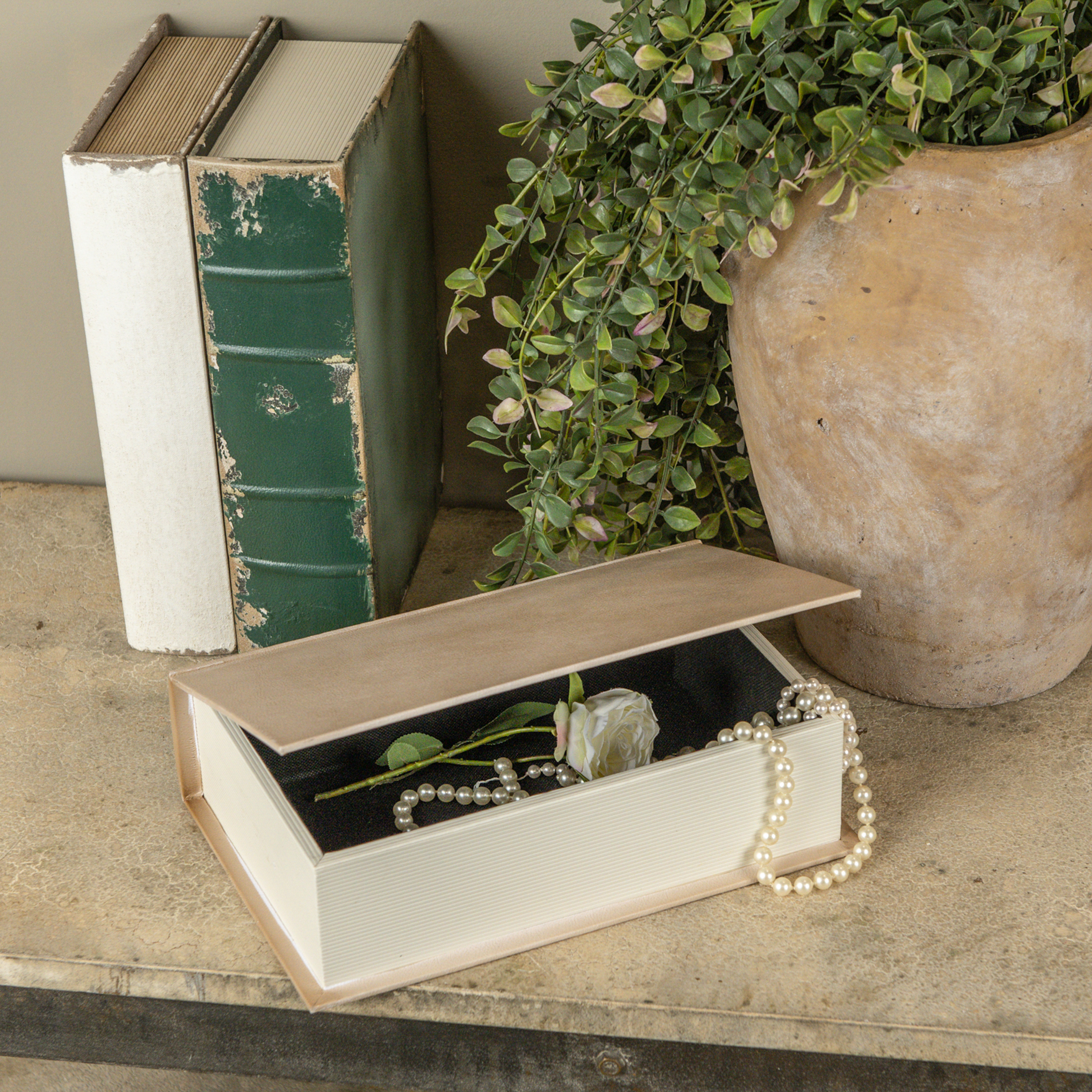 TAN VINTAGE BOOK BOX