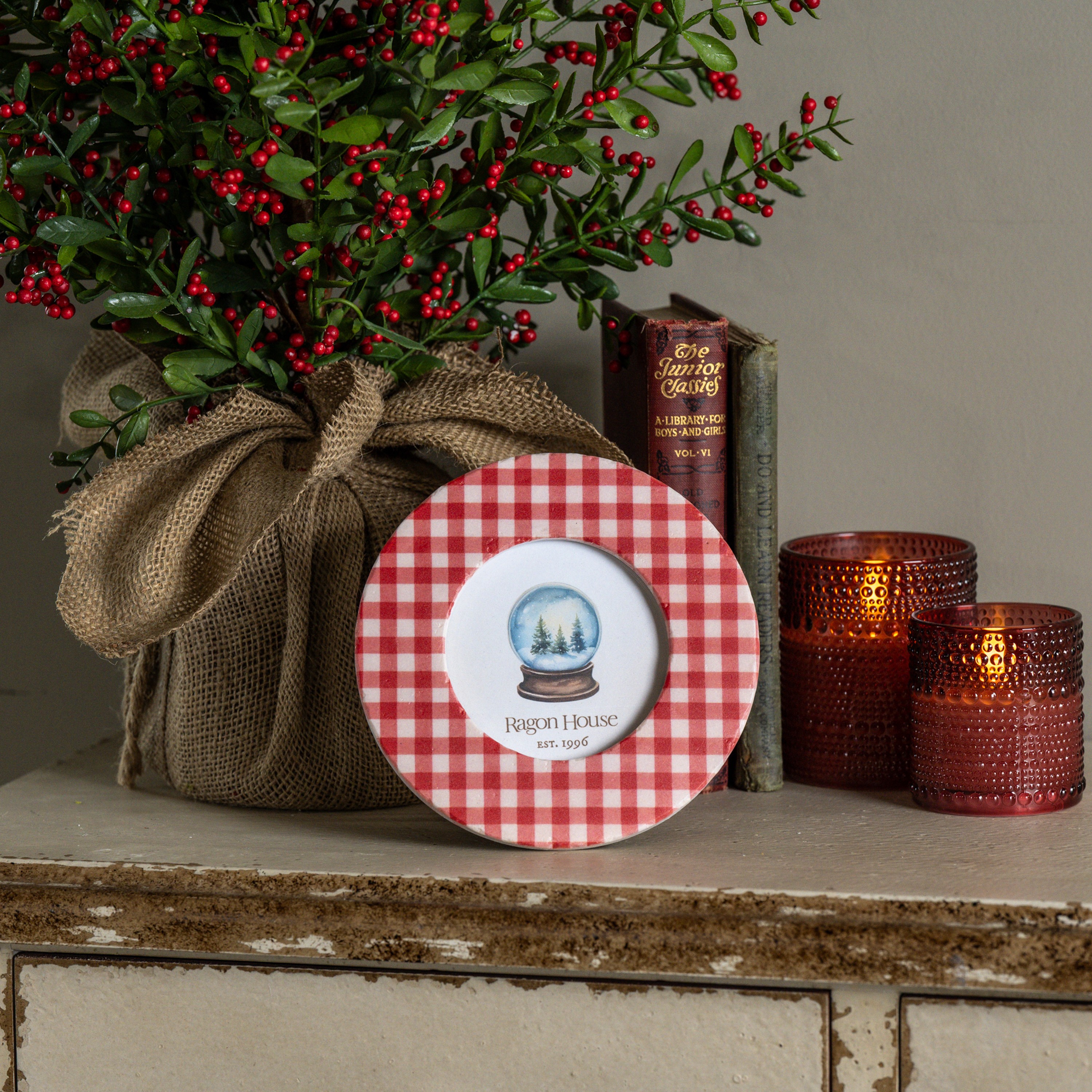 4" ROUND RED GINGHAM PHOTO FRAME