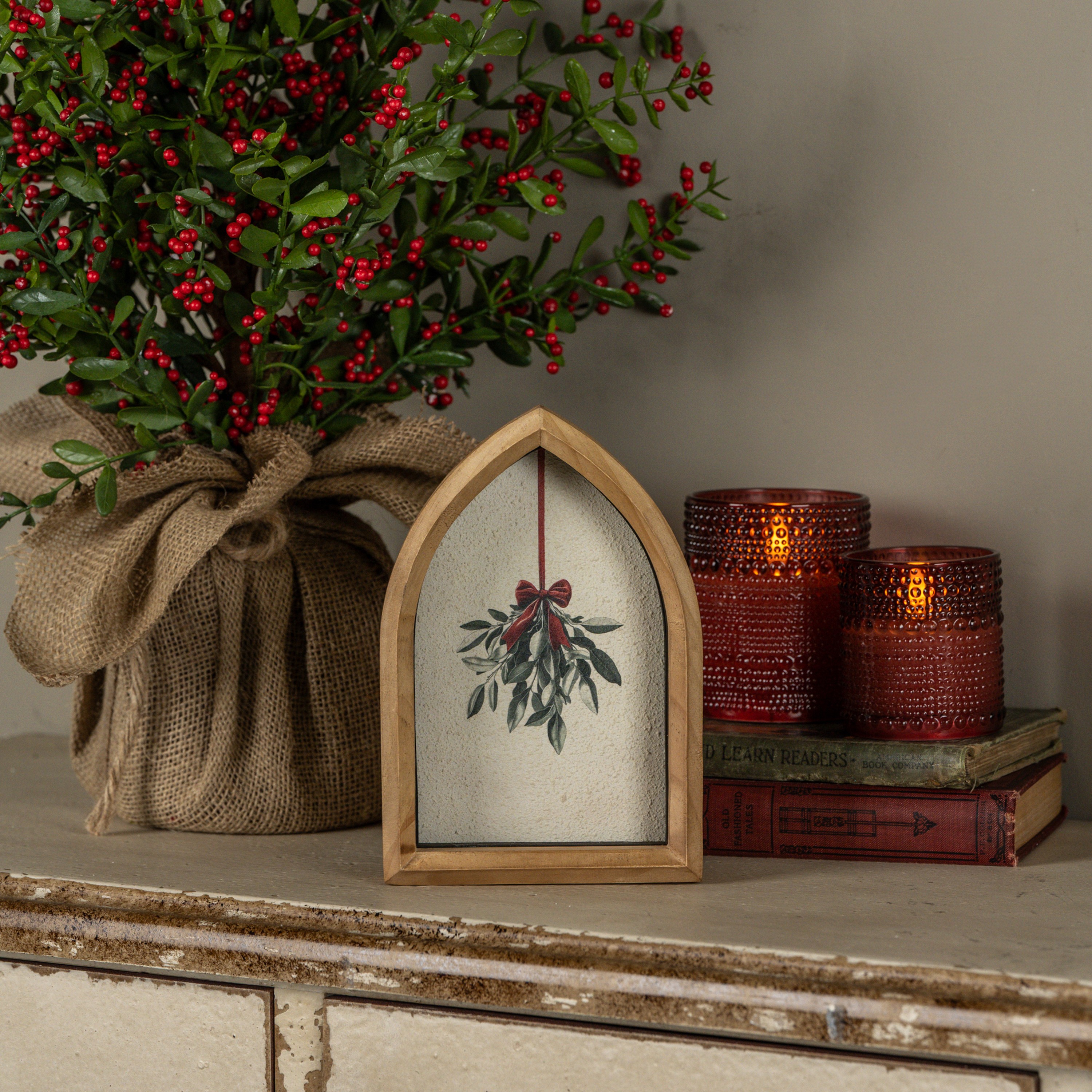 8" MISTLETOE FRAMED TABLETOP SIGN