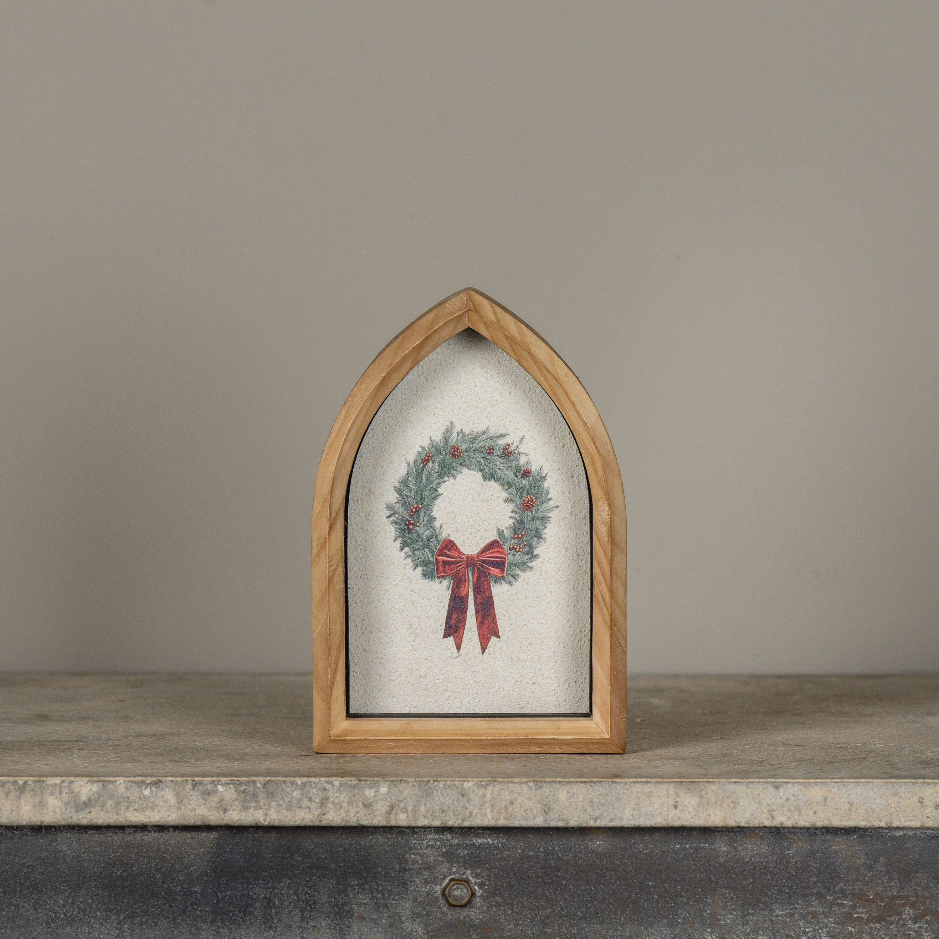 8" HOLIDAY WREATH FRAMED TABLETOP SIGN