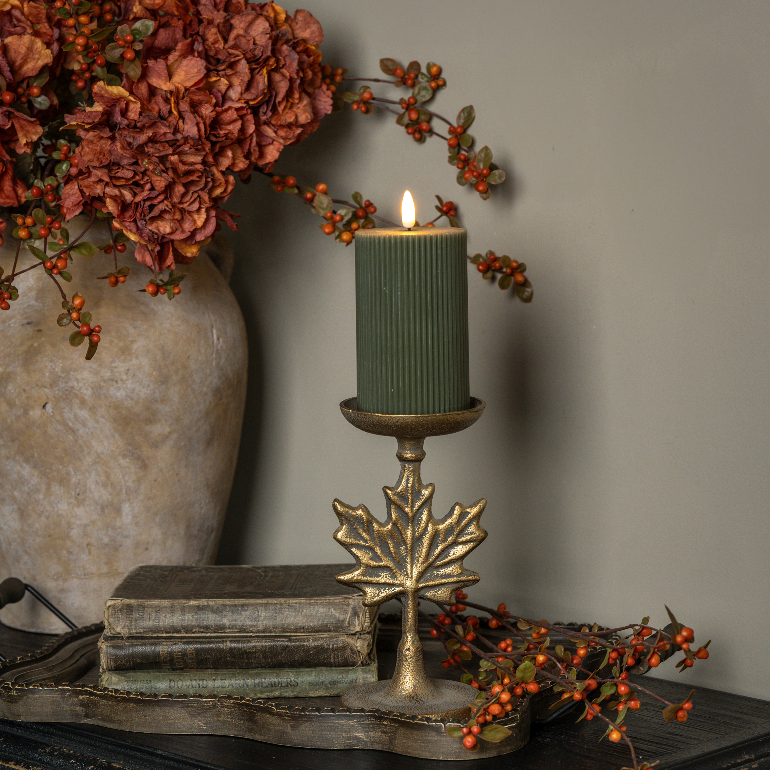 8.5" GOLD MAPLE LEAF PILLAR CANDLE HOLDER