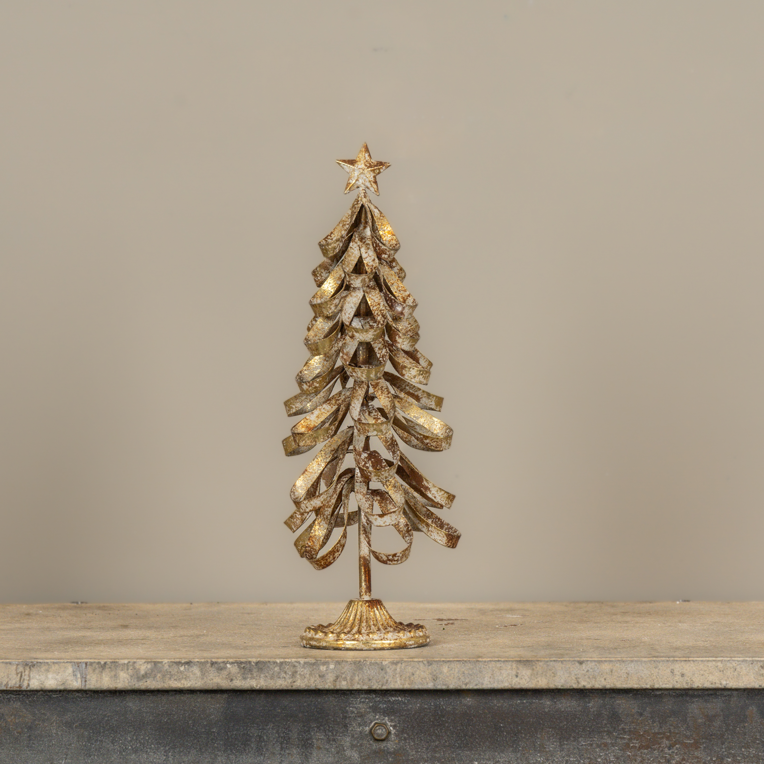 14.25" GOLD CHRISTMAS TREE