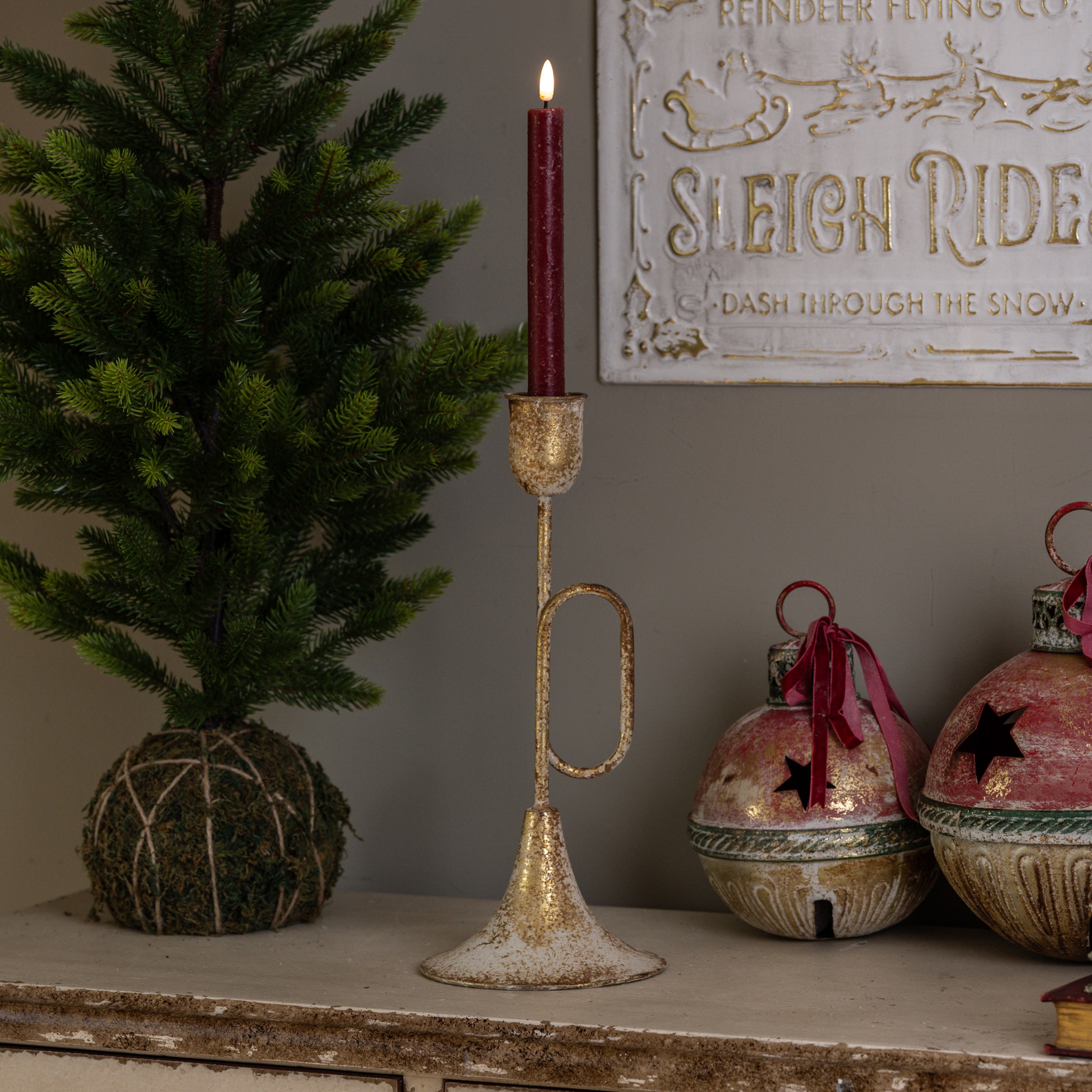 13.75" GOLD TRUMPET TAPER CANDLE HOLDER