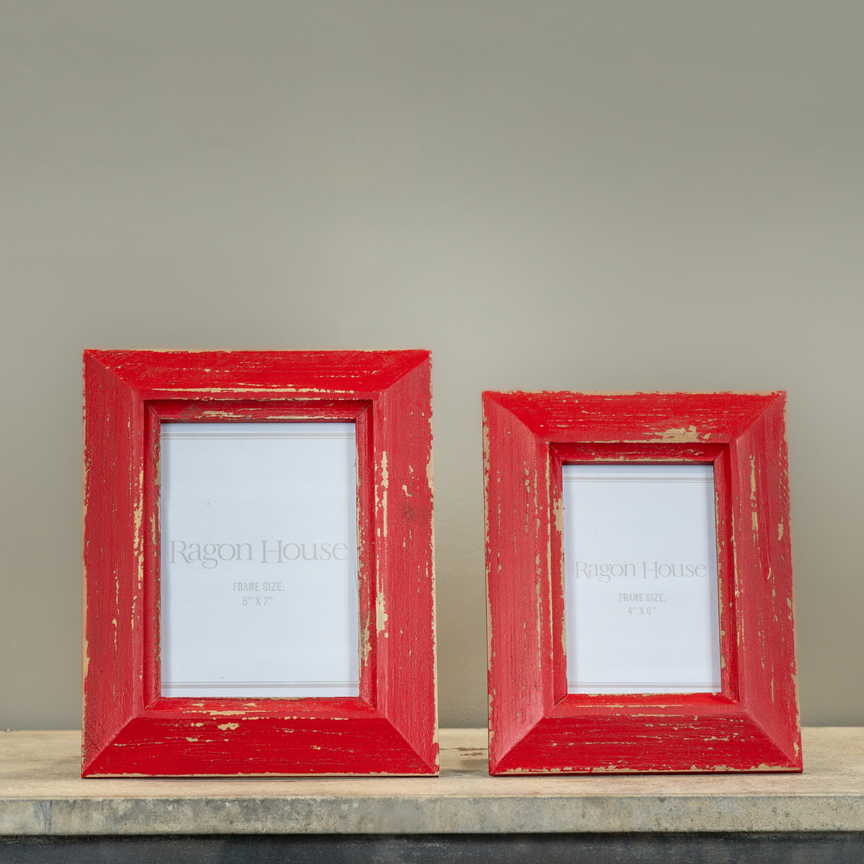 4" X 6" RED CHIPPY PHOTO FRAME