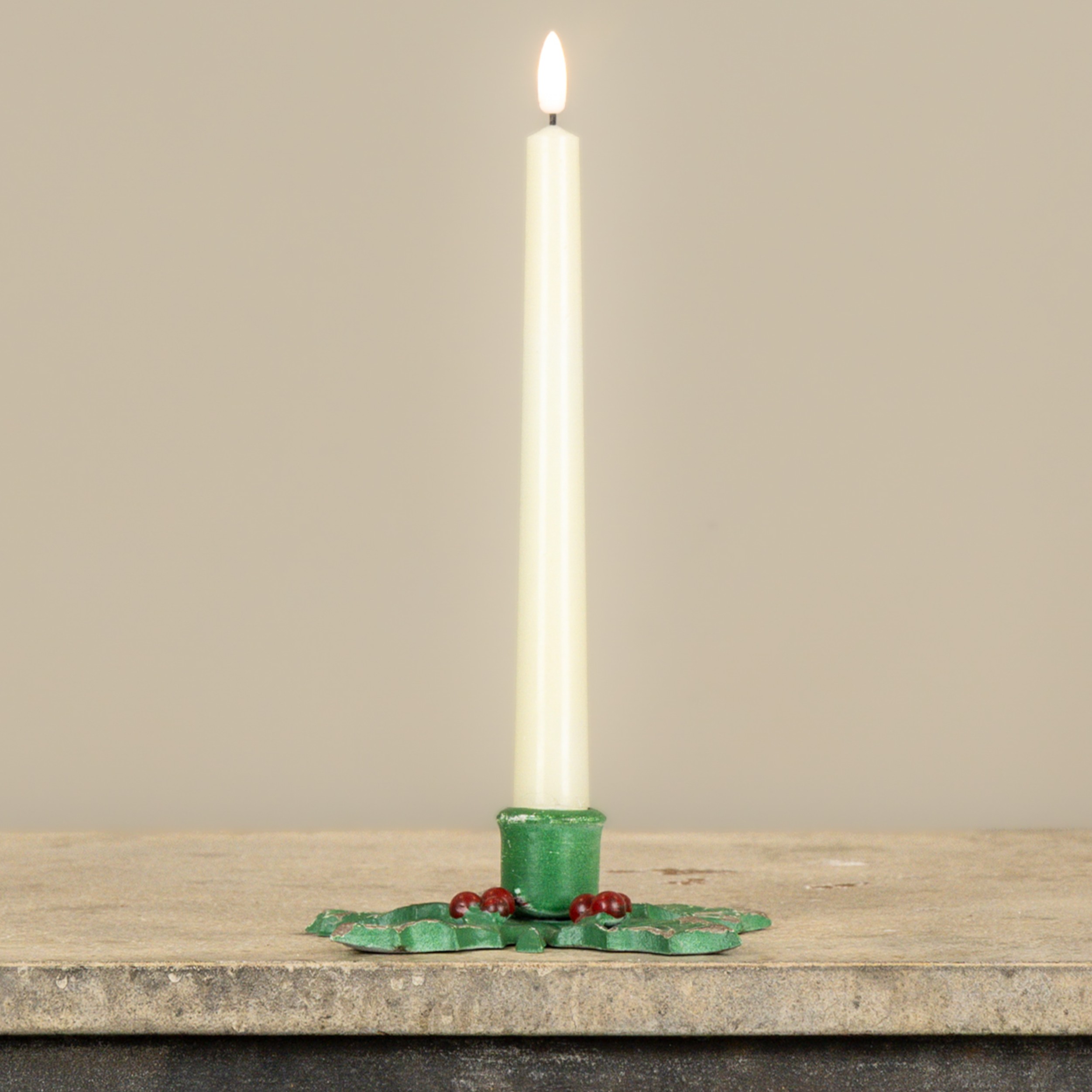 HOLLY & BERRIES TAPER CANDLE HOLDER